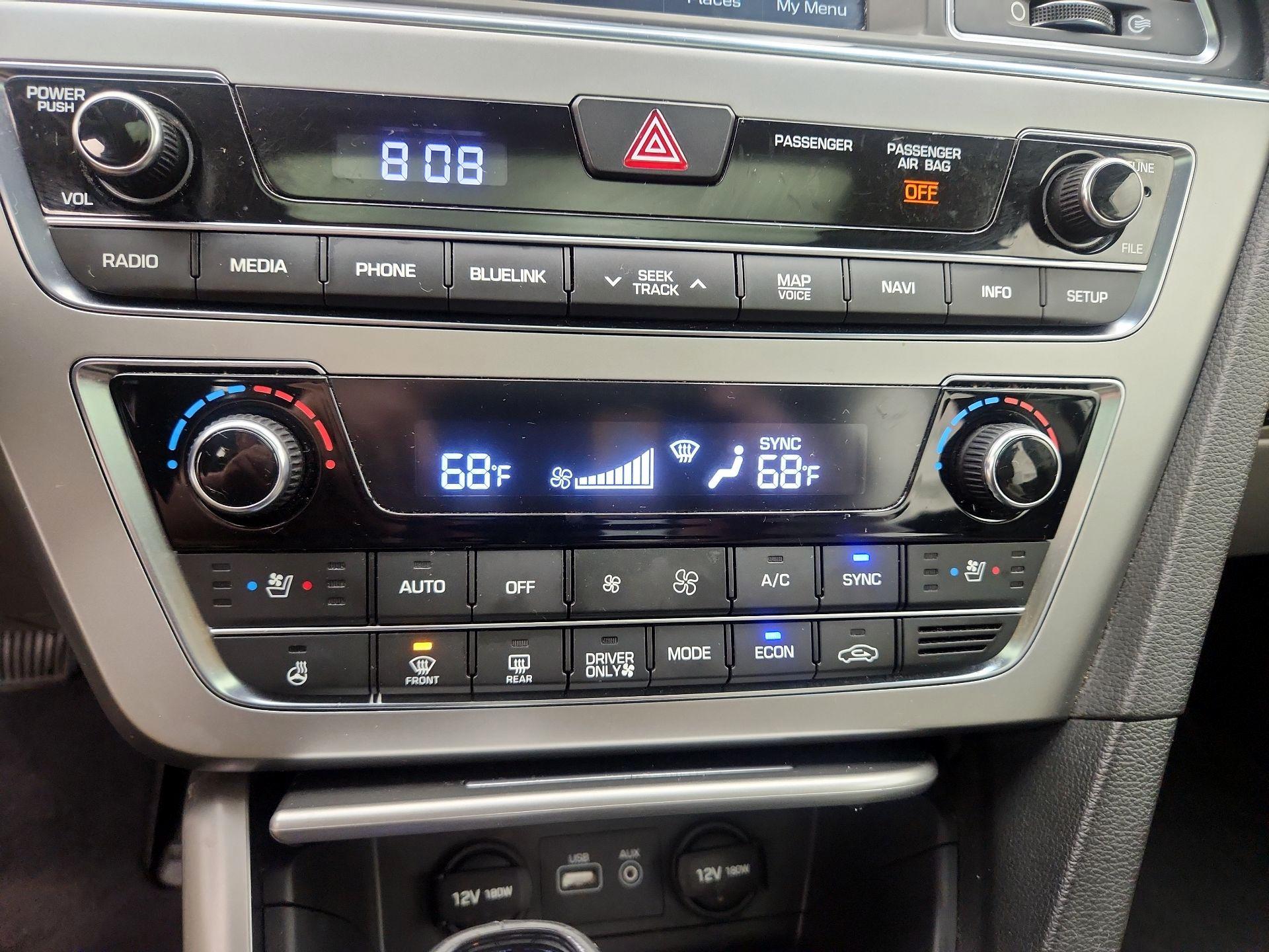 Thumbnail: 2016 Hyundai Sonata - 17