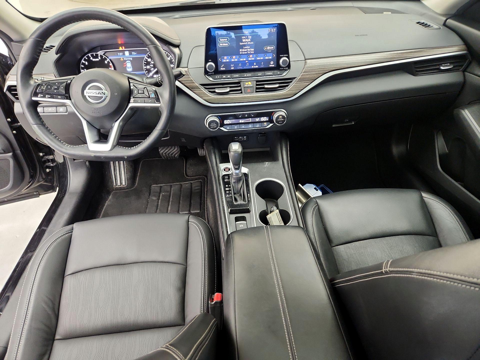 Thumbnail: 2019 Nissan Altima - 9