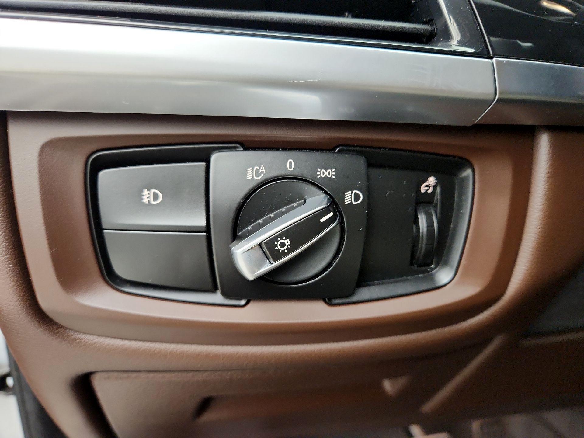 Thumbnail: 2018 BMW X5 - 13