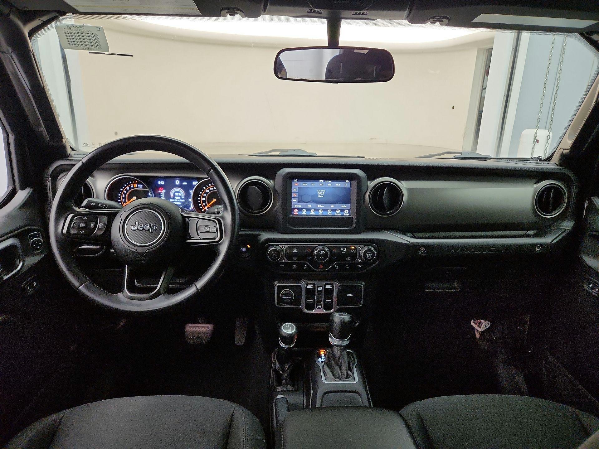 Thumbnail: 2018 Jeep Wrangler - 9