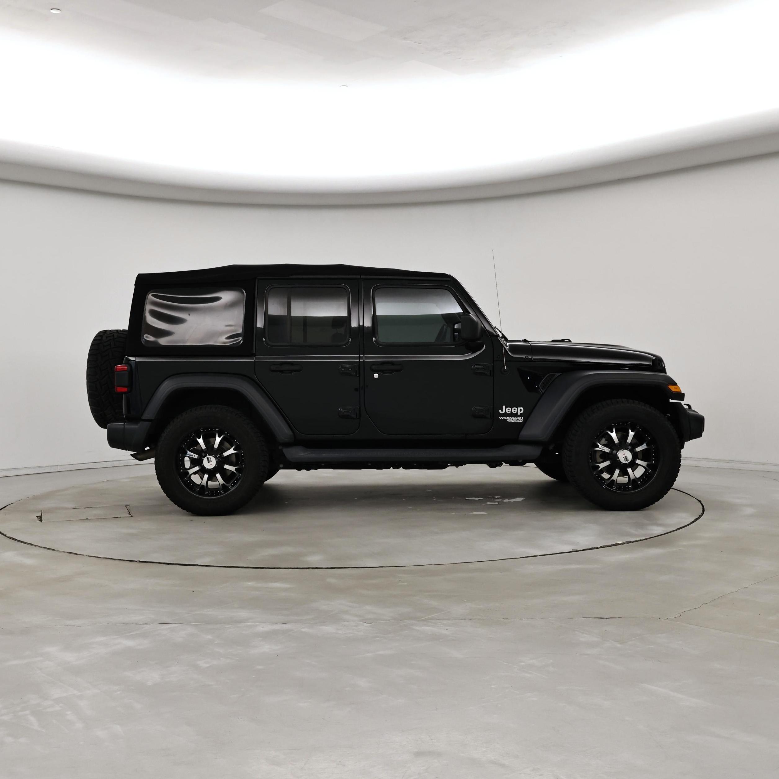 Thumbnail: 2018 Jeep Wrangler - 7
