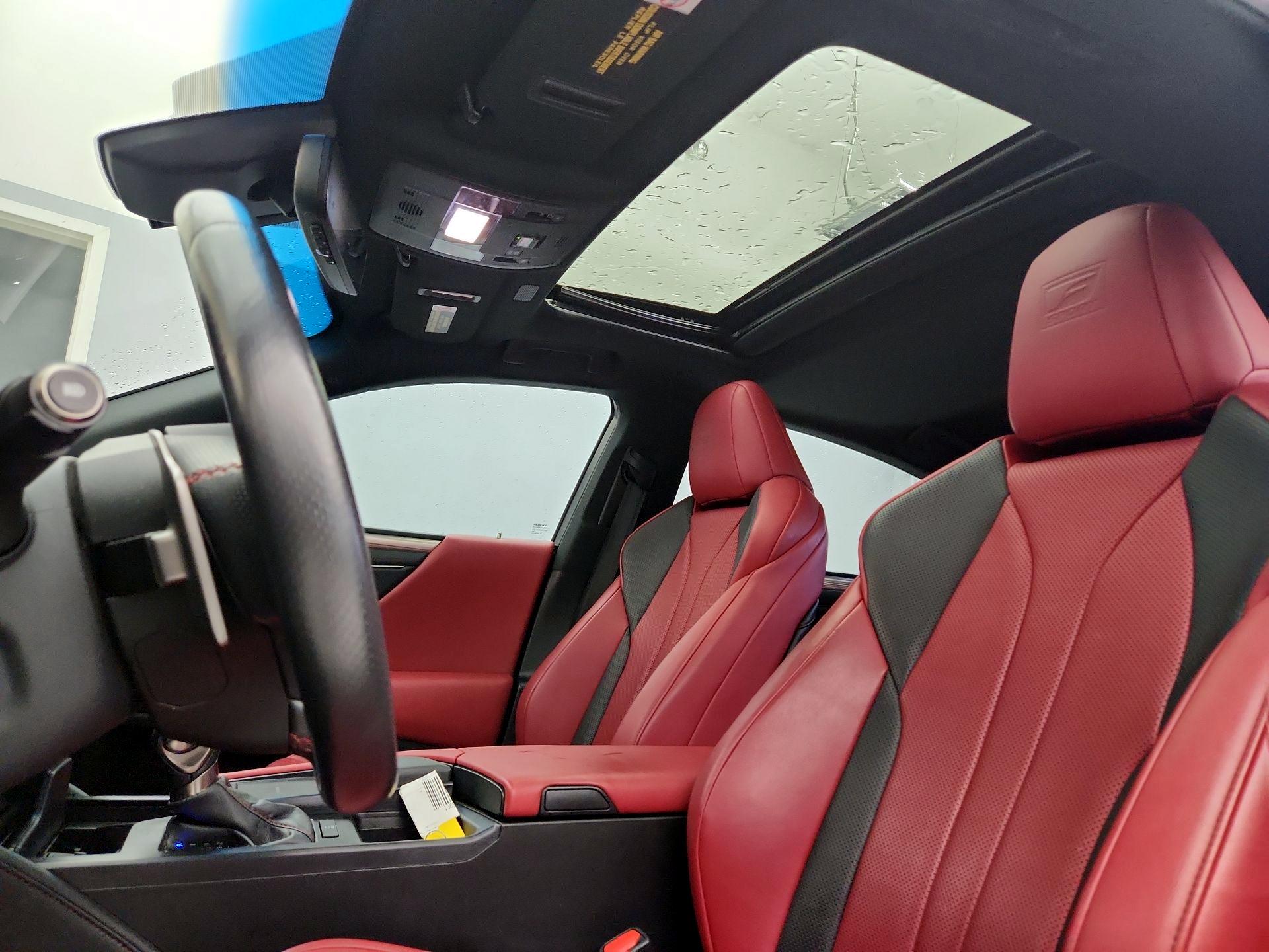 Thumbnail: 2019 Lexus ES - 20