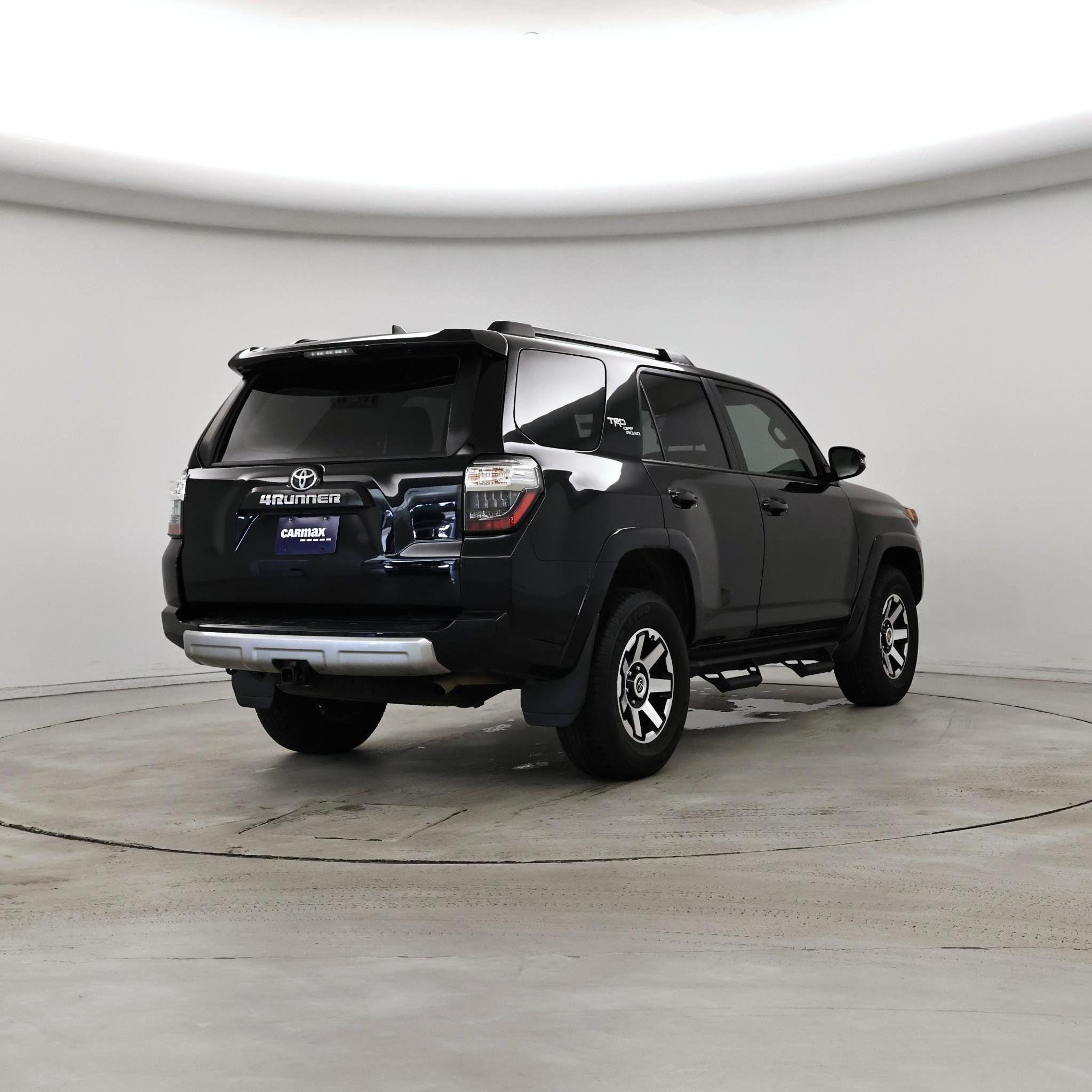 Thumbnail: 2023 Toyota 4Runner - 8