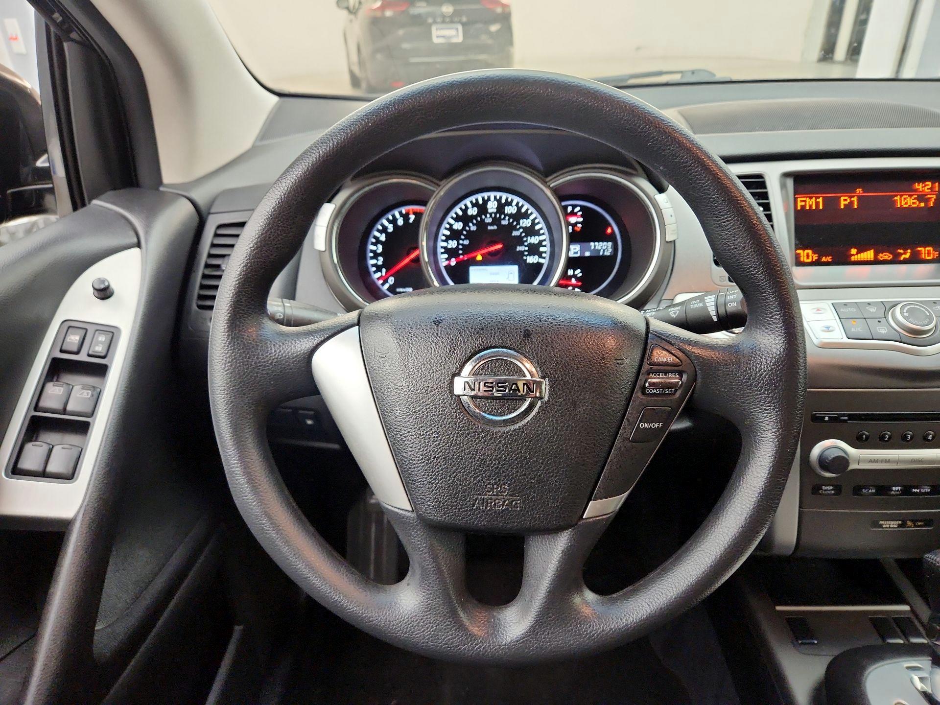 Thumbnail: 2013 Nissan Murano - 10
