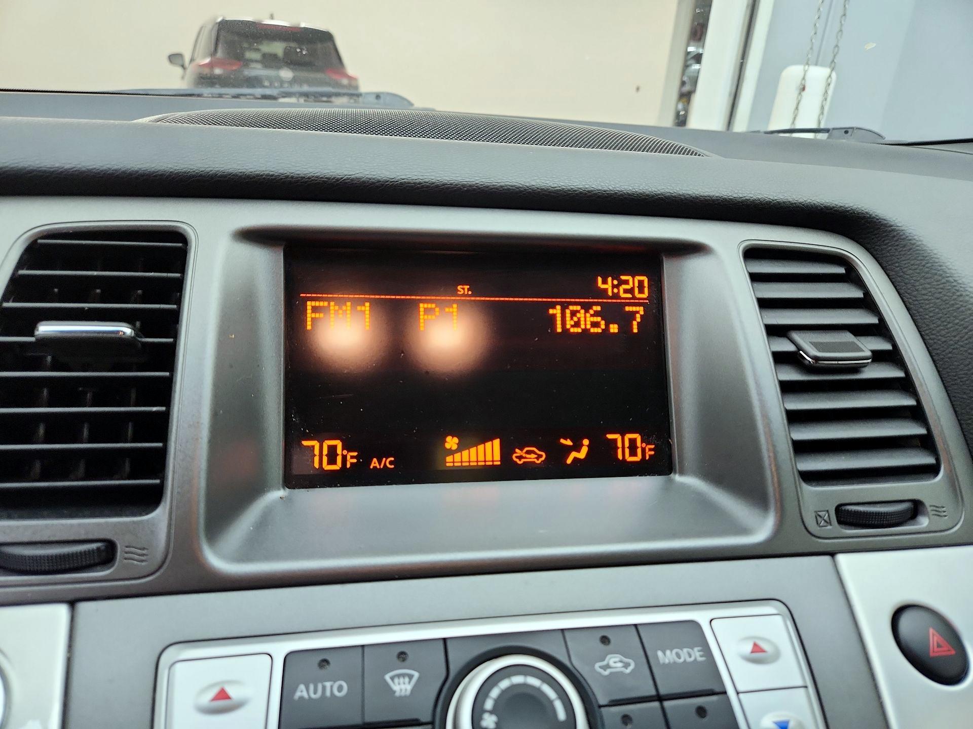 Thumbnail: 2013 Nissan Murano - 14