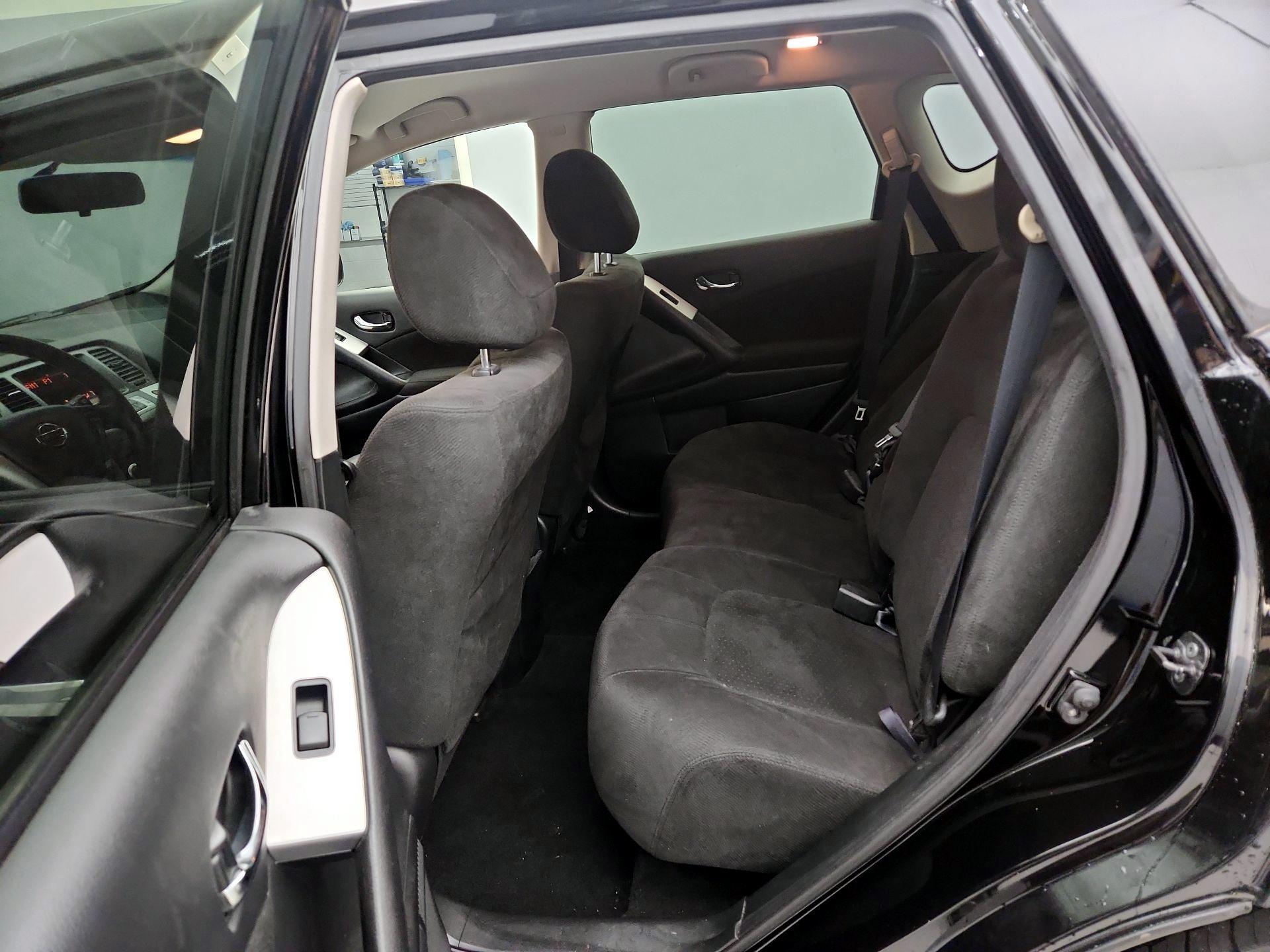 Thumbnail: 2013 Nissan Murano - 18