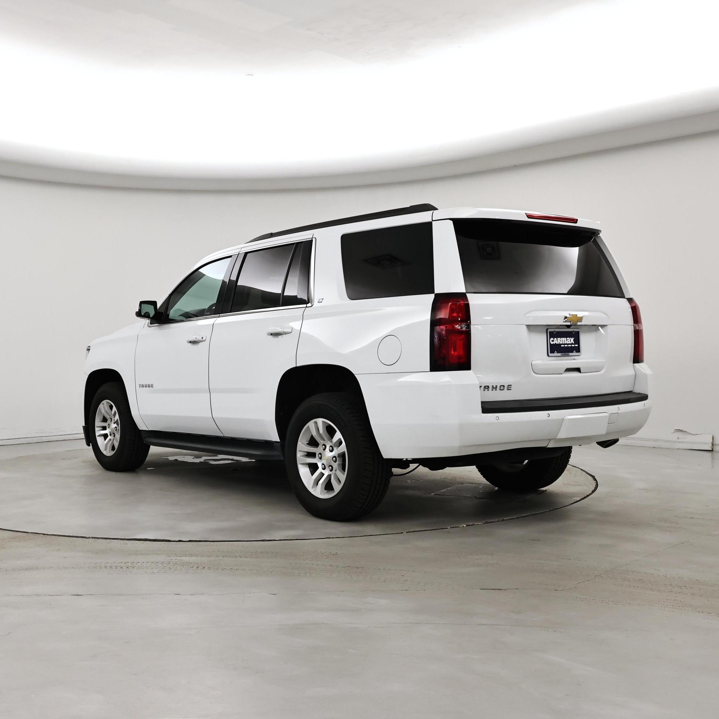 Thumbnail: 2018 Chevrolet Tahoe - 2