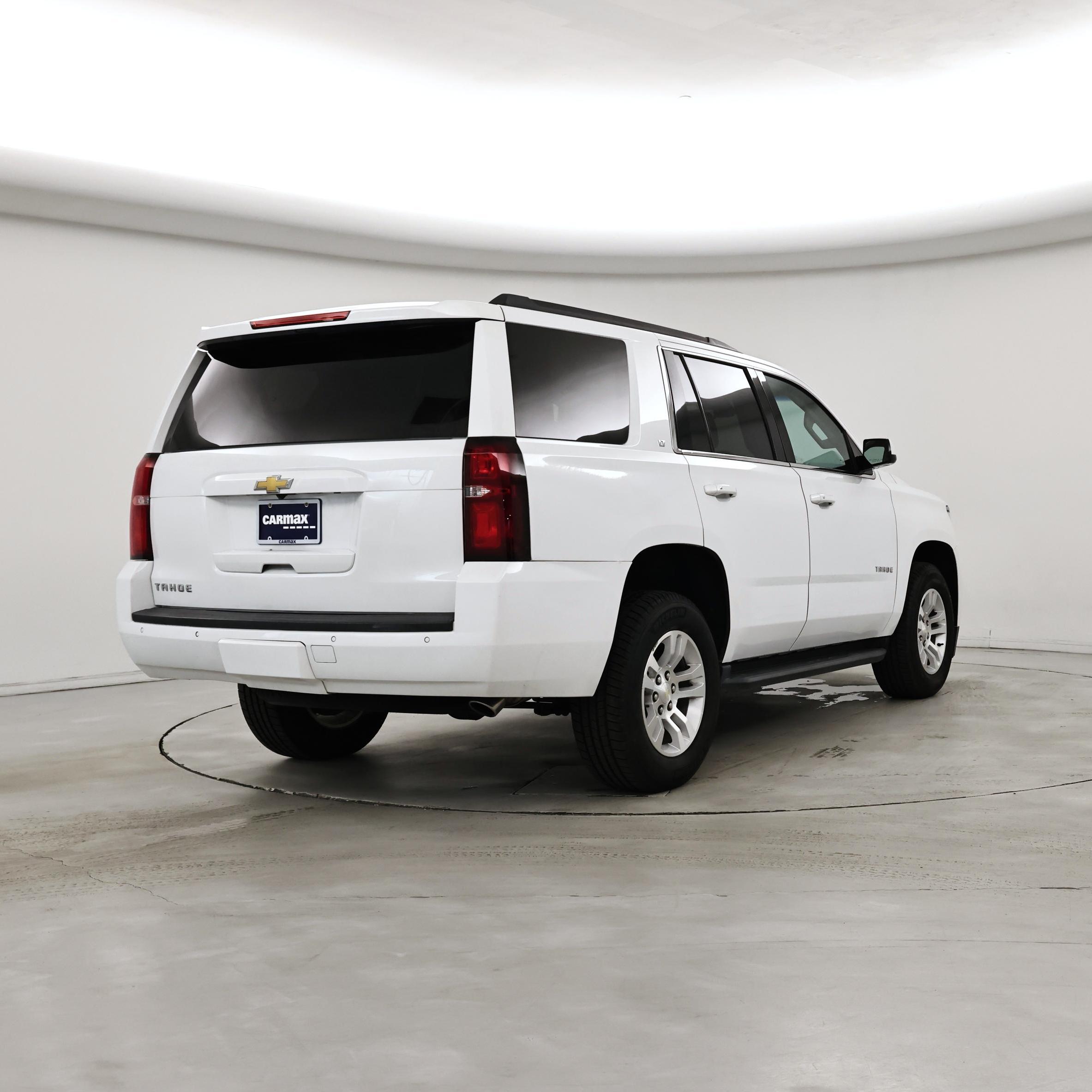 Thumbnail: 2018 Chevrolet Tahoe - 8