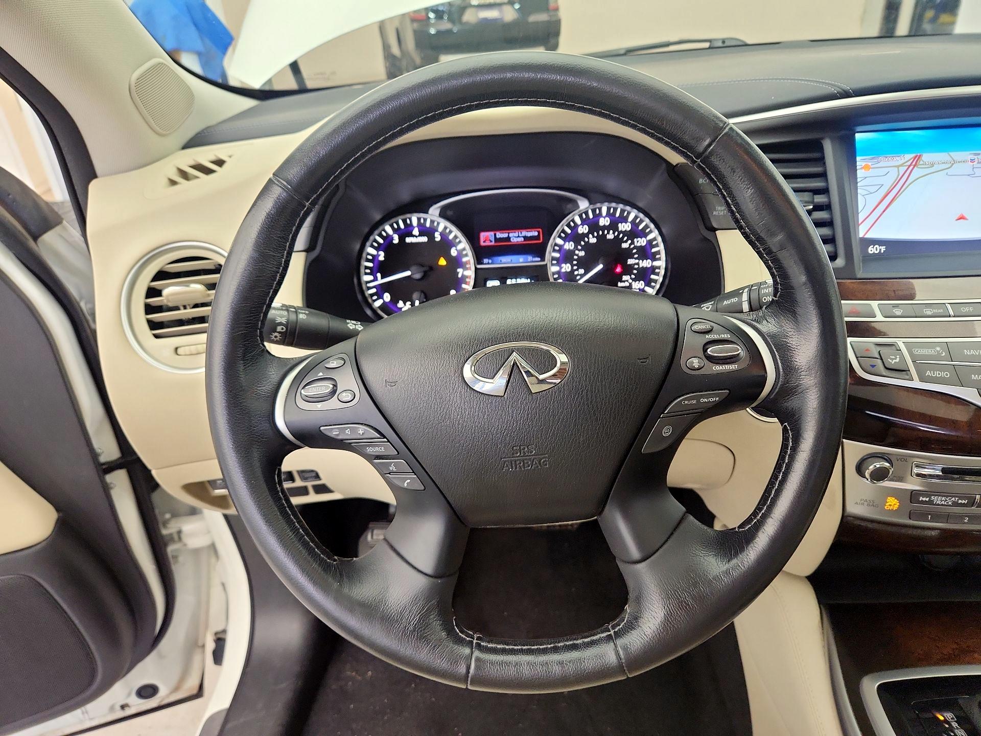 Thumbnail: 2017 INFINITI QX60 - 10