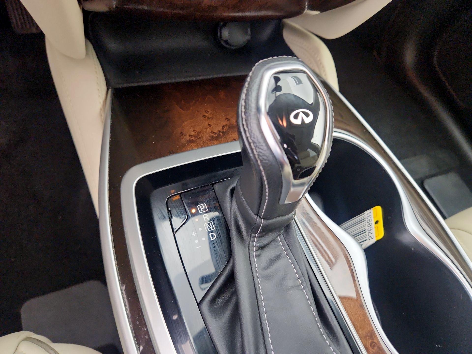 Thumbnail: 2017 INFINITI QX60 - 18