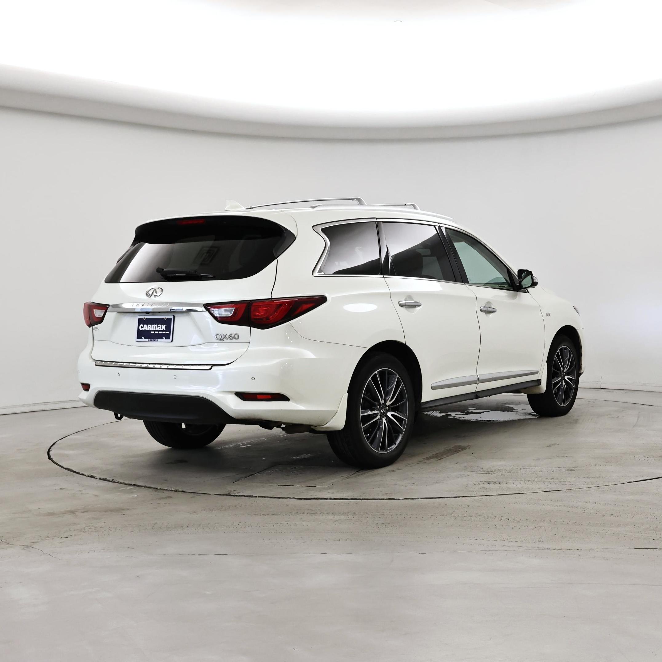 Thumbnail: 2017 INFINITI QX60 - 8