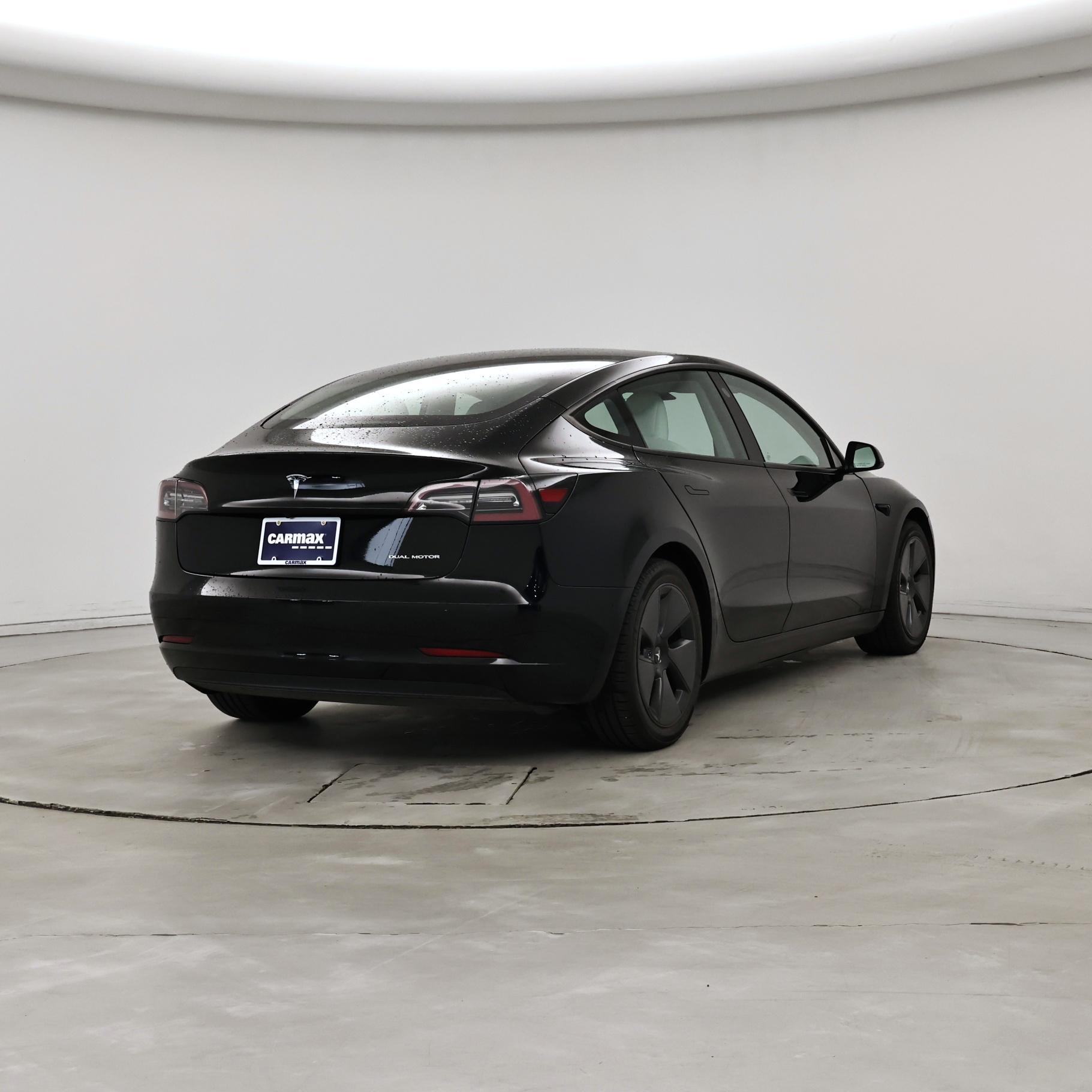 Thumbnail: 2021 Tesla Model 3 - 8