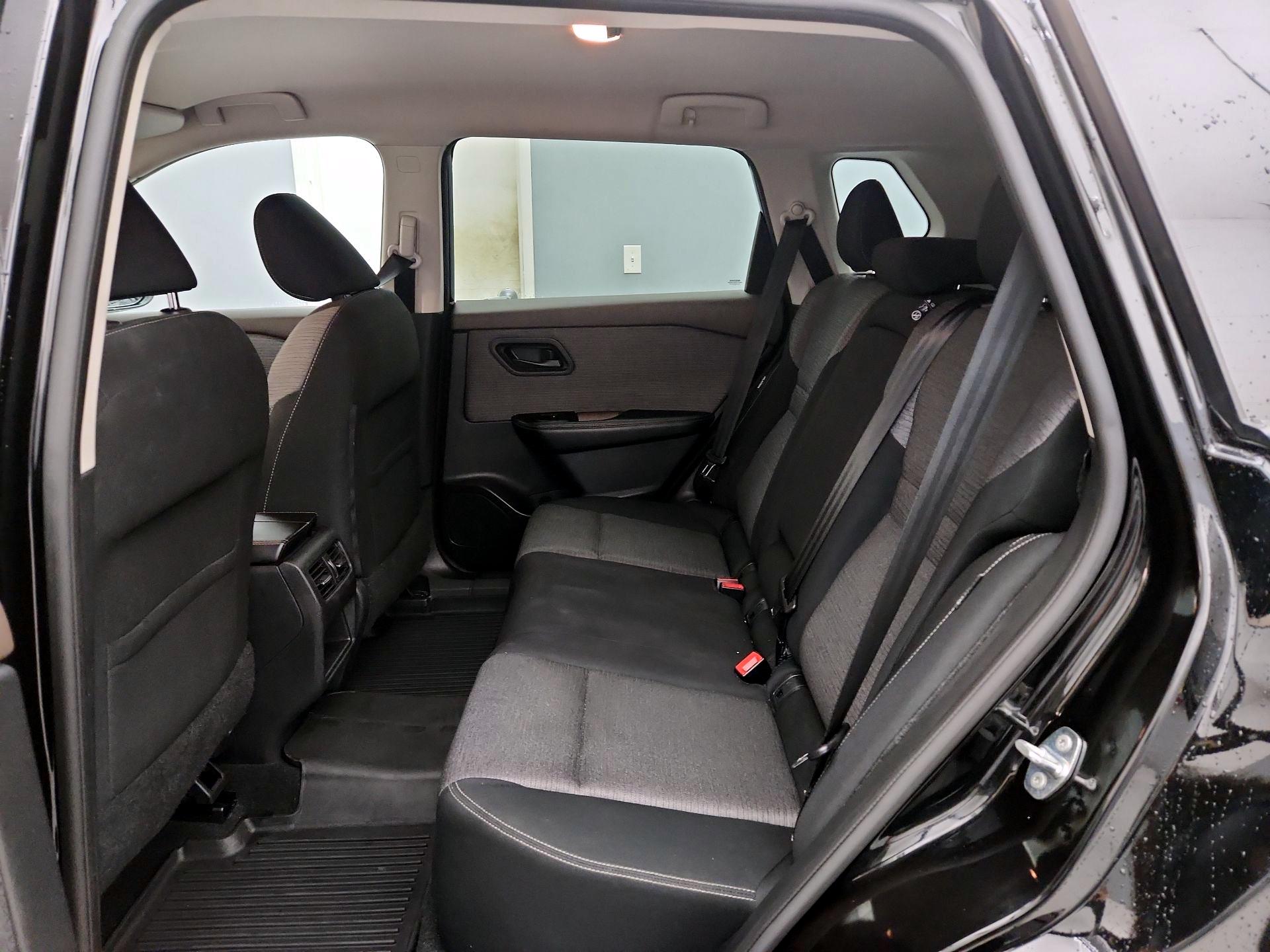 Thumbnail: 2021 Nissan Rogue - 19
