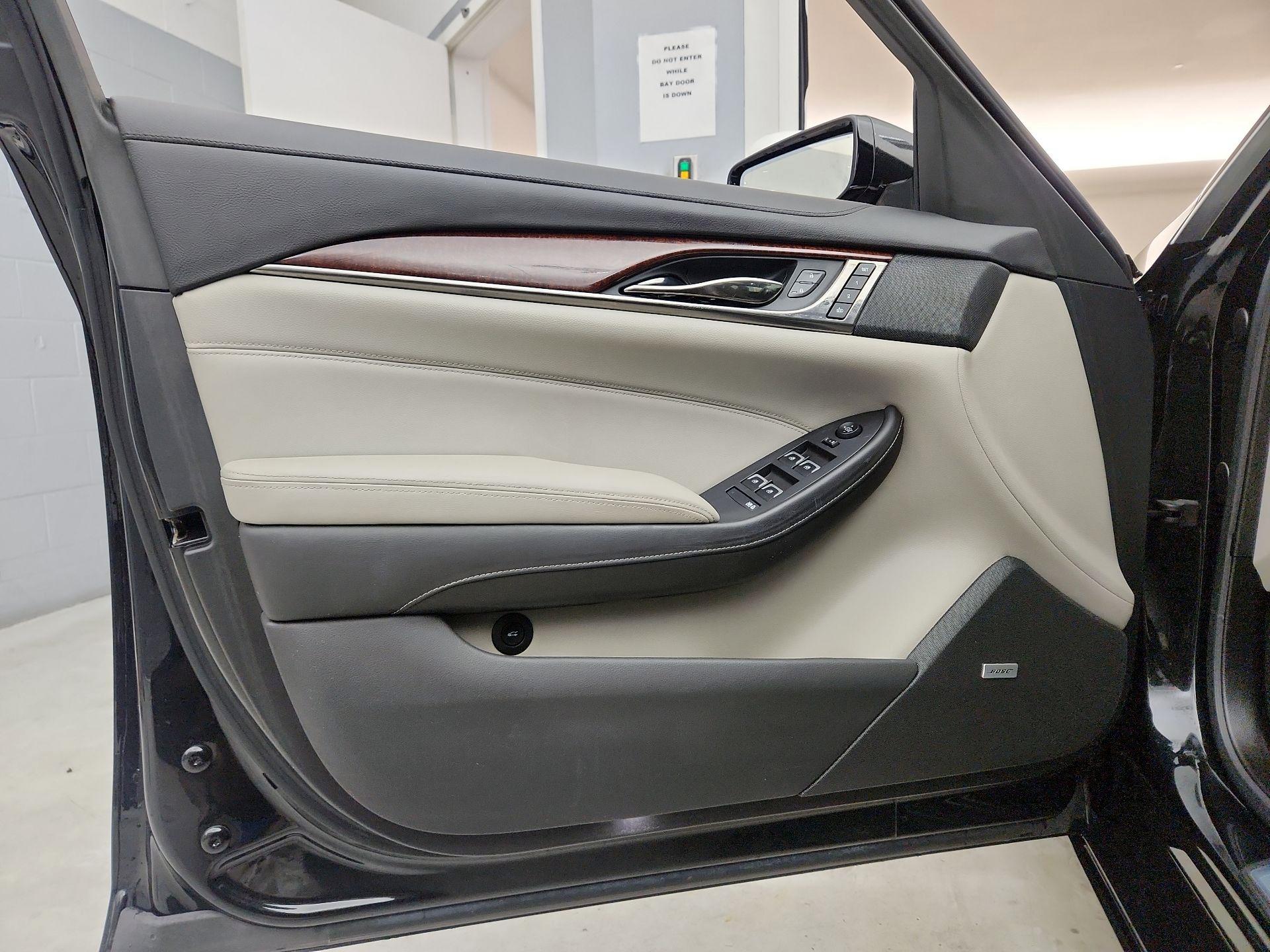 Thumbnail: 2014 Cadillac CTS - 12