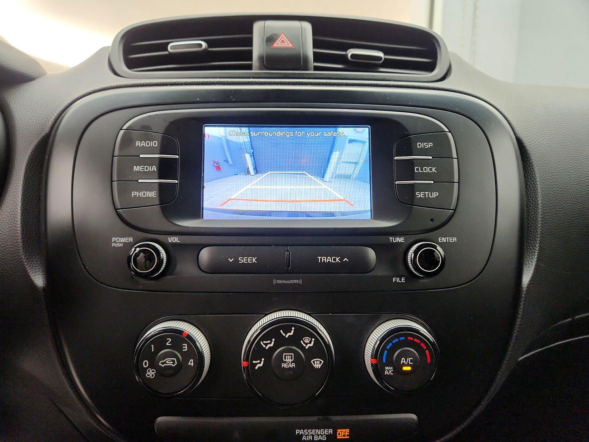Thumbnail: 2019 Kia Soul - 14