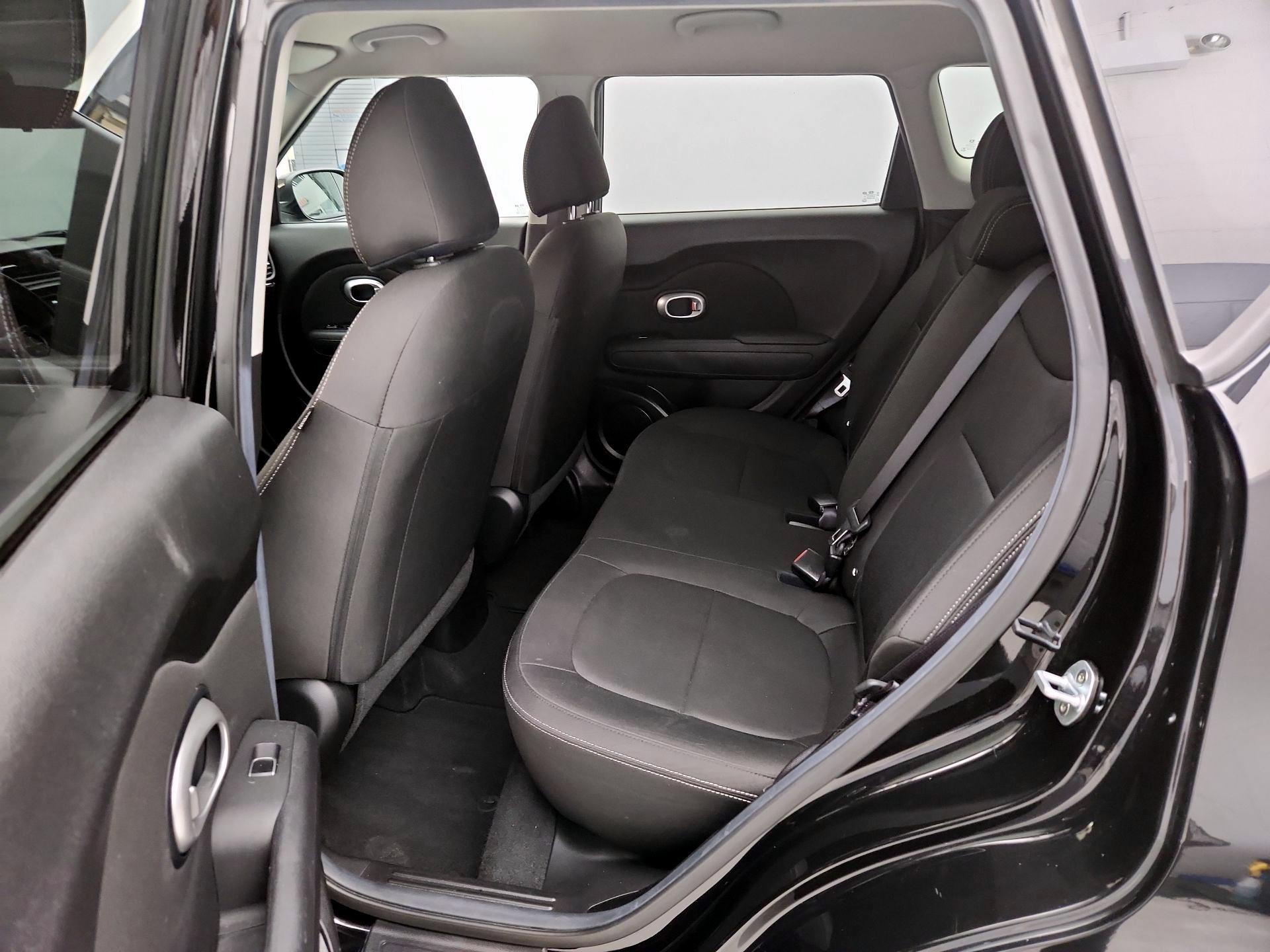 Thumbnail: 2019 Kia Soul - 19