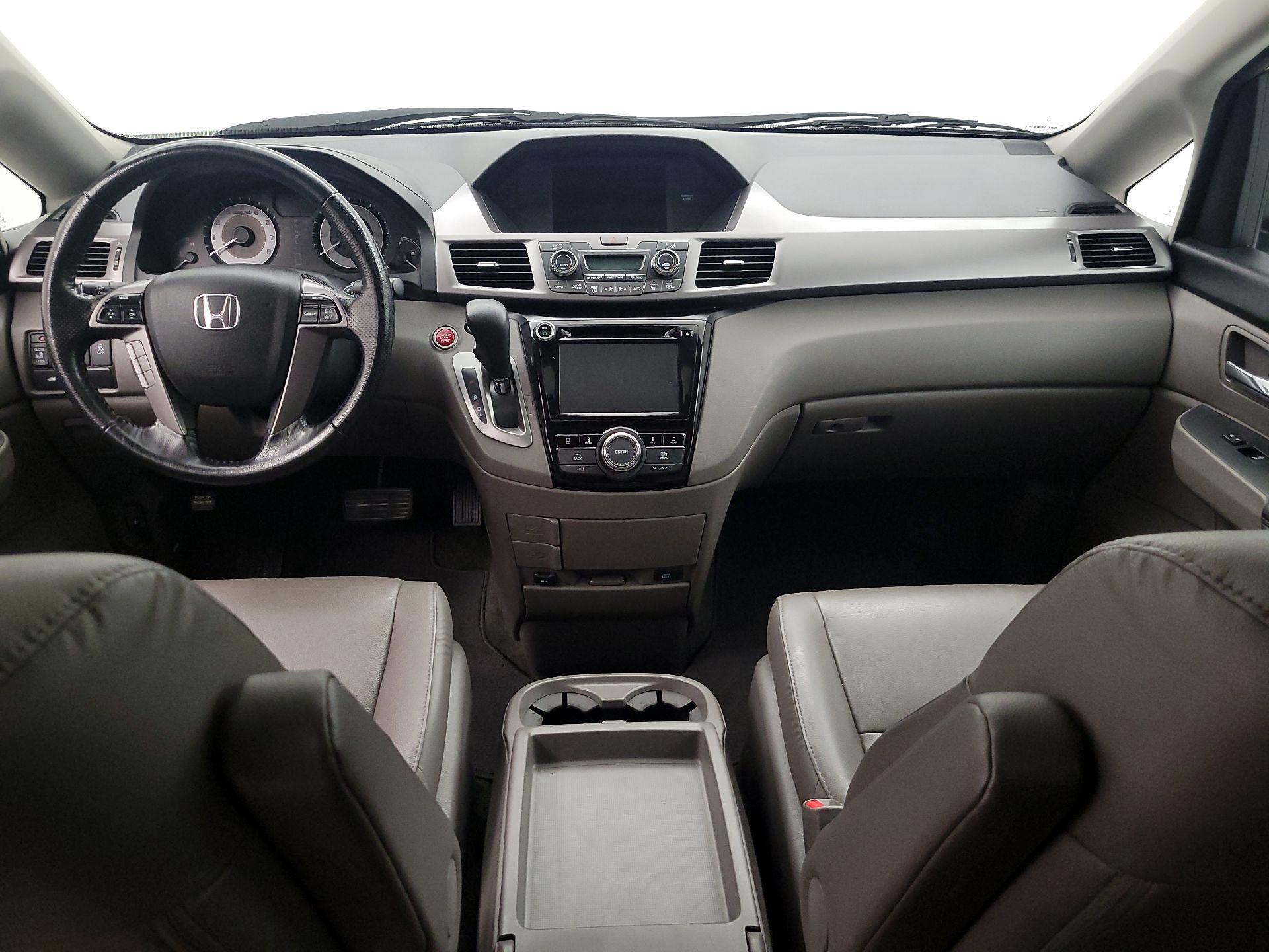 Thumbnail: 2015 Honda Odyssey - 9