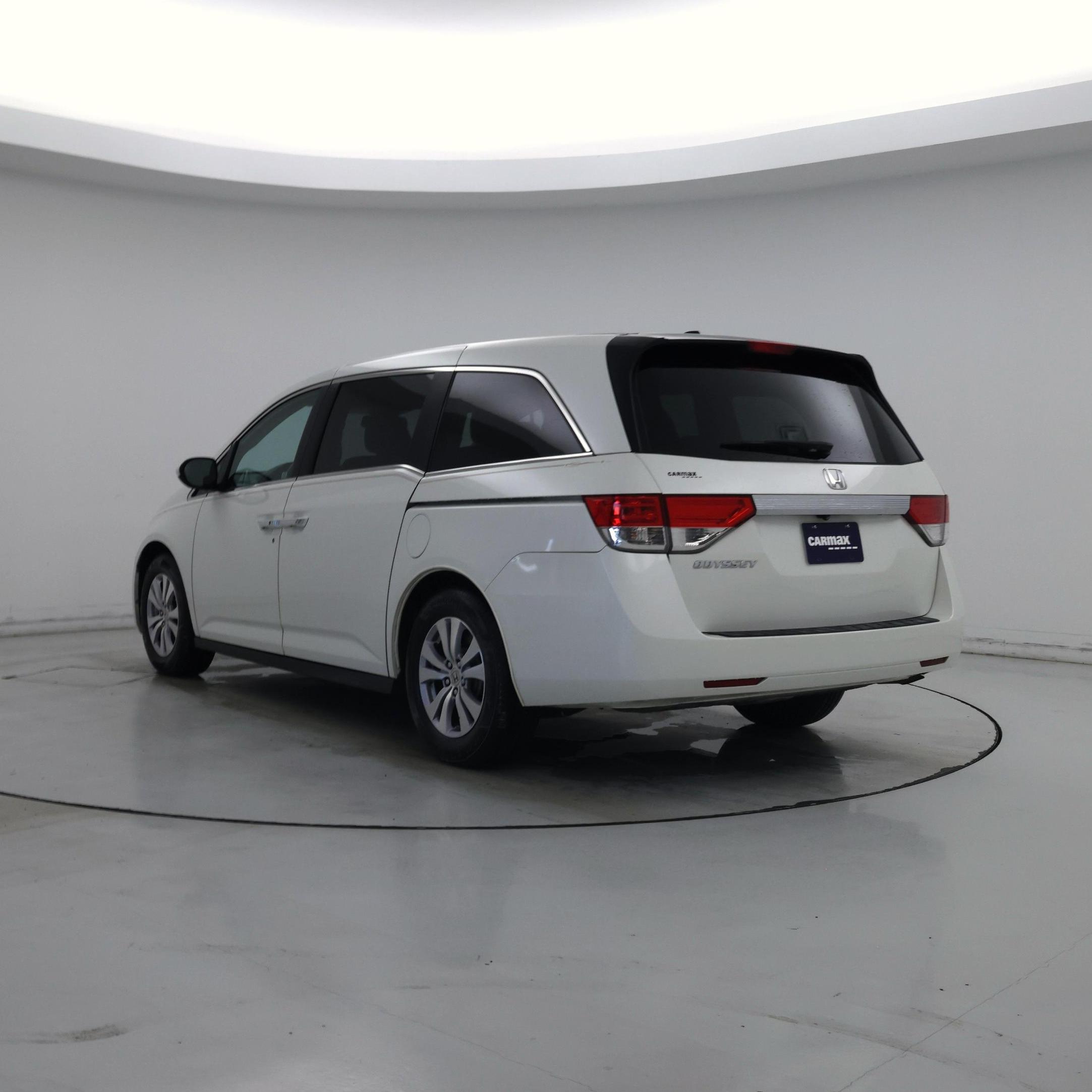 Thumbnail: 2015 Honda Odyssey - 2