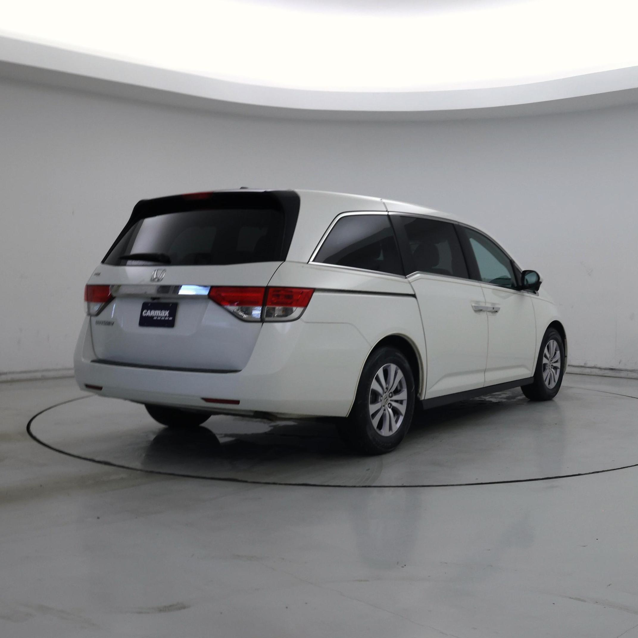 Thumbnail: 2015 Honda Odyssey - 8