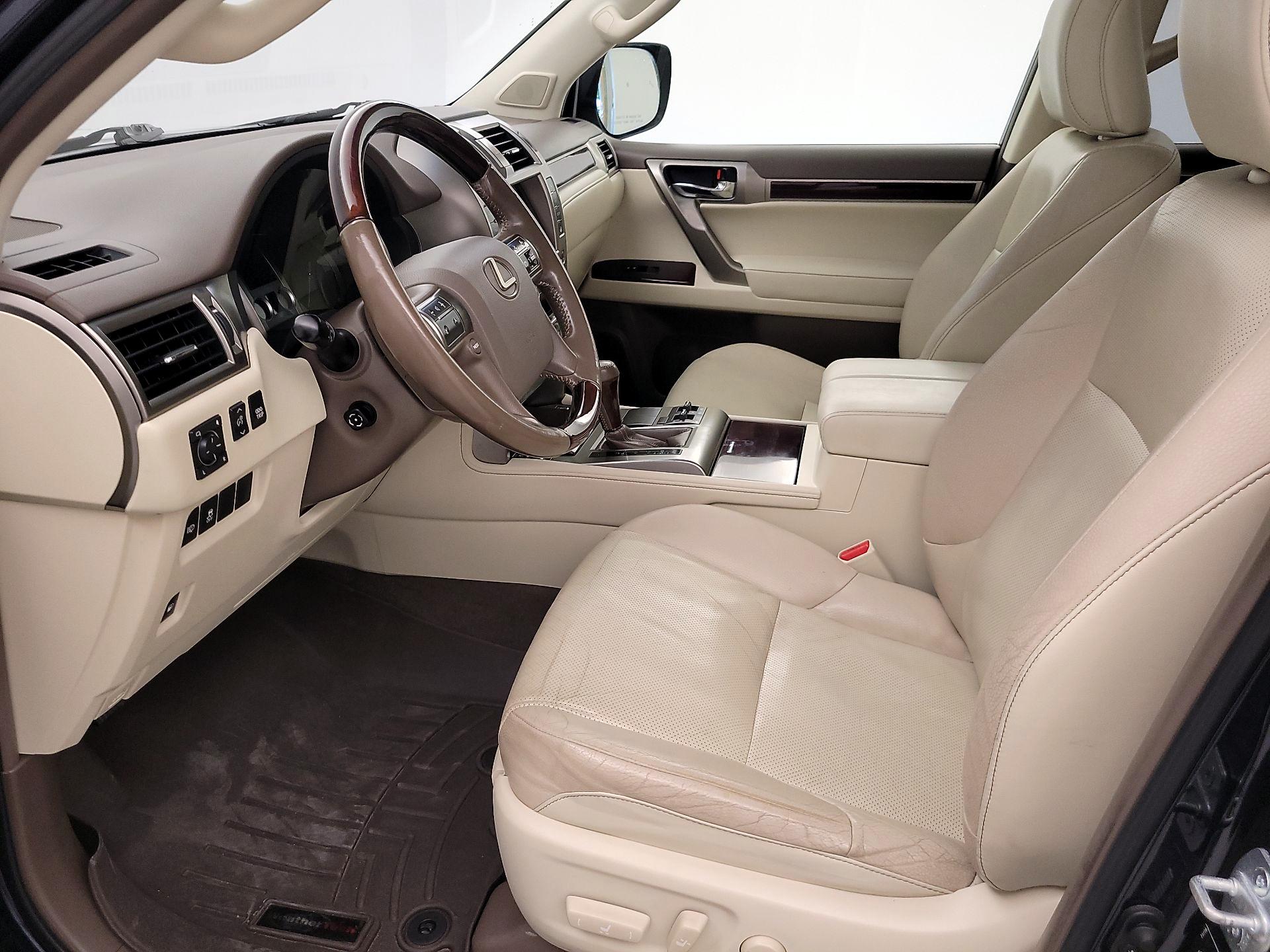 Thumbnail: 2017 Lexus GX - 11