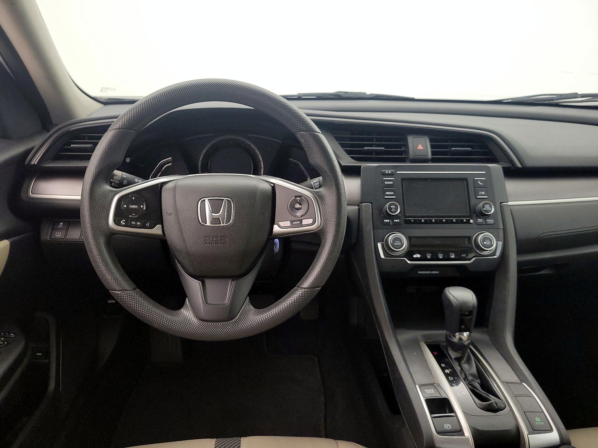 Thumbnail: 2017 Honda Civic - 10