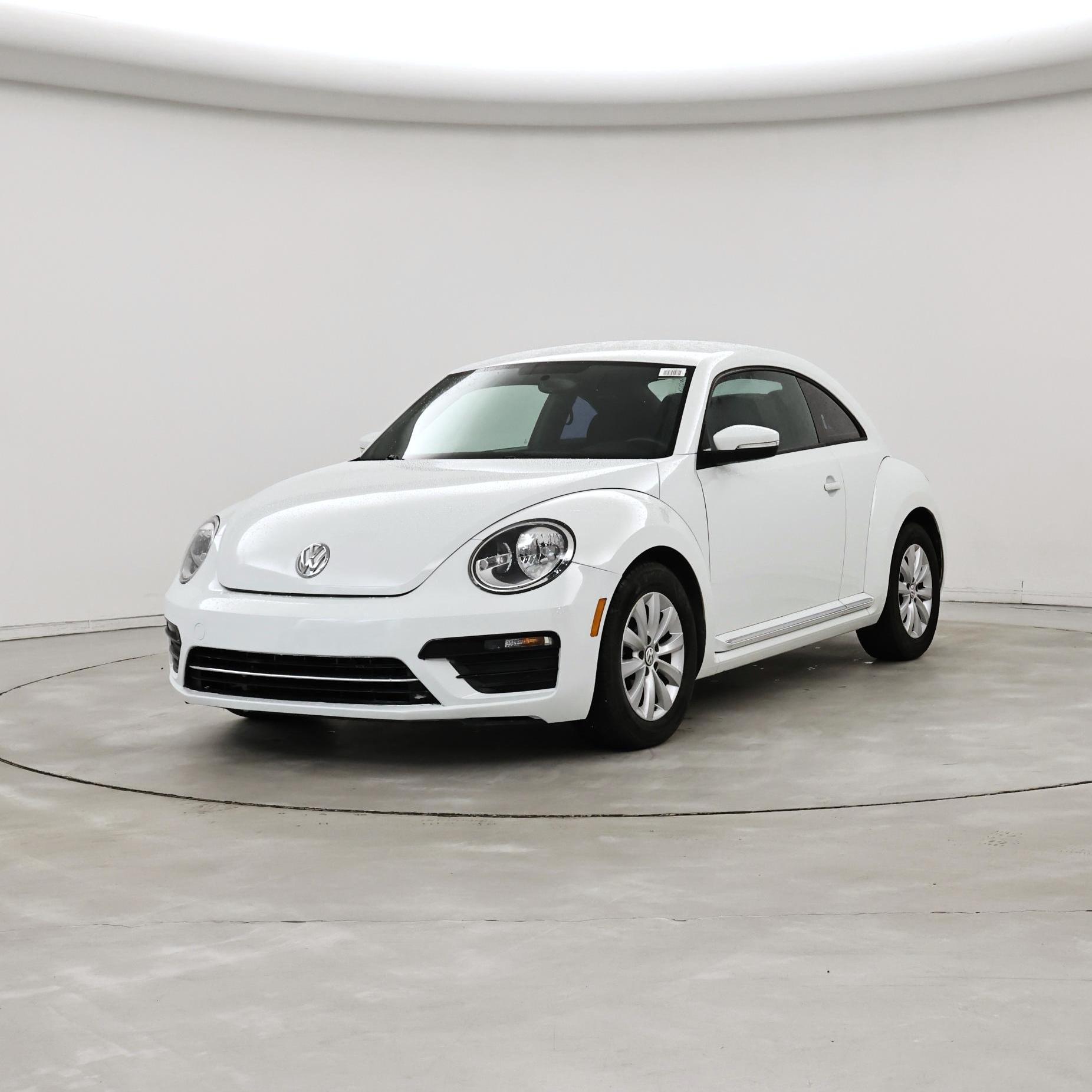 Thumbnail: 2019 Volkswagen Beetle - 4
