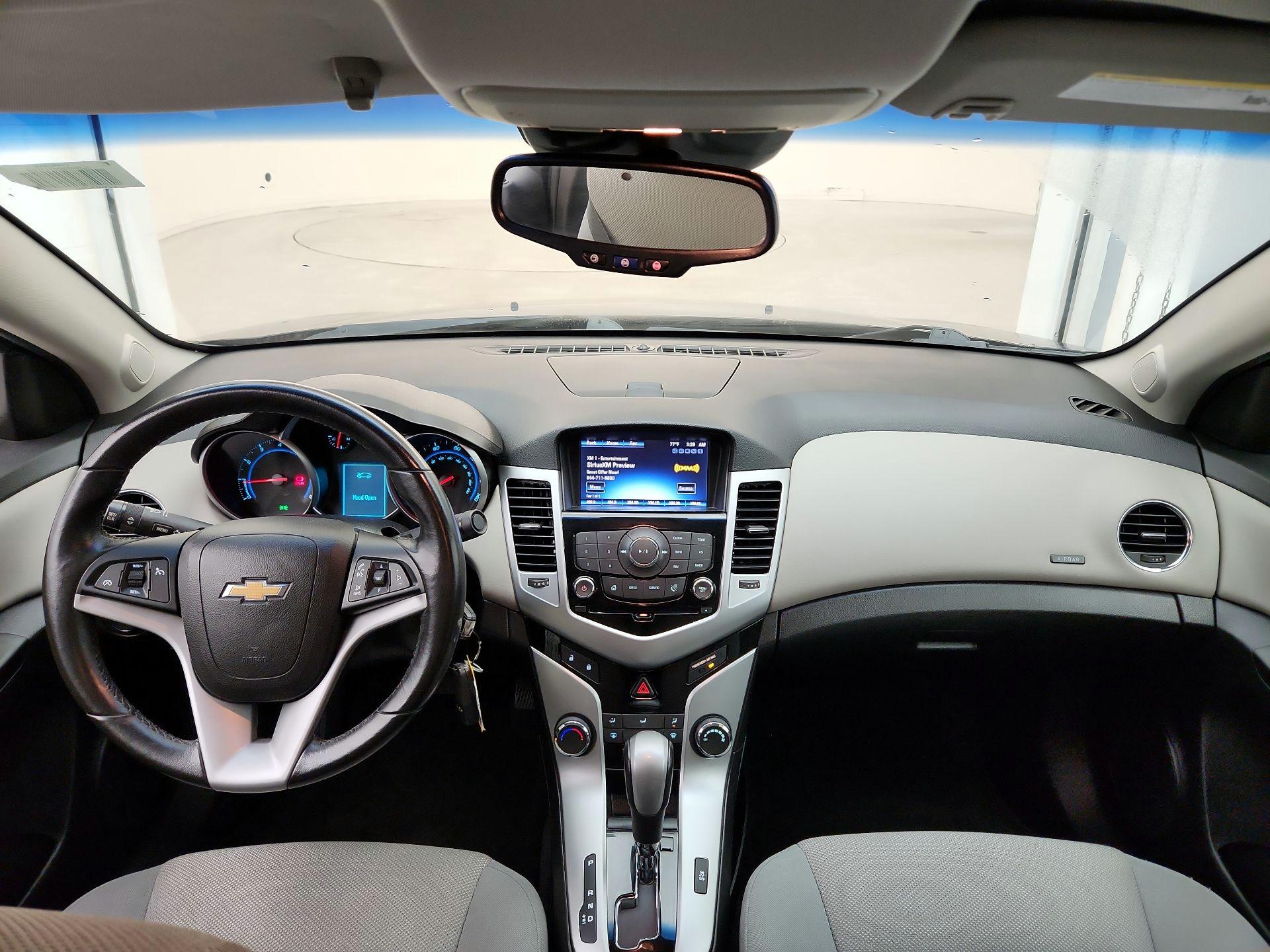 Thumbnail: 2014 Chevrolet Cruze - 9