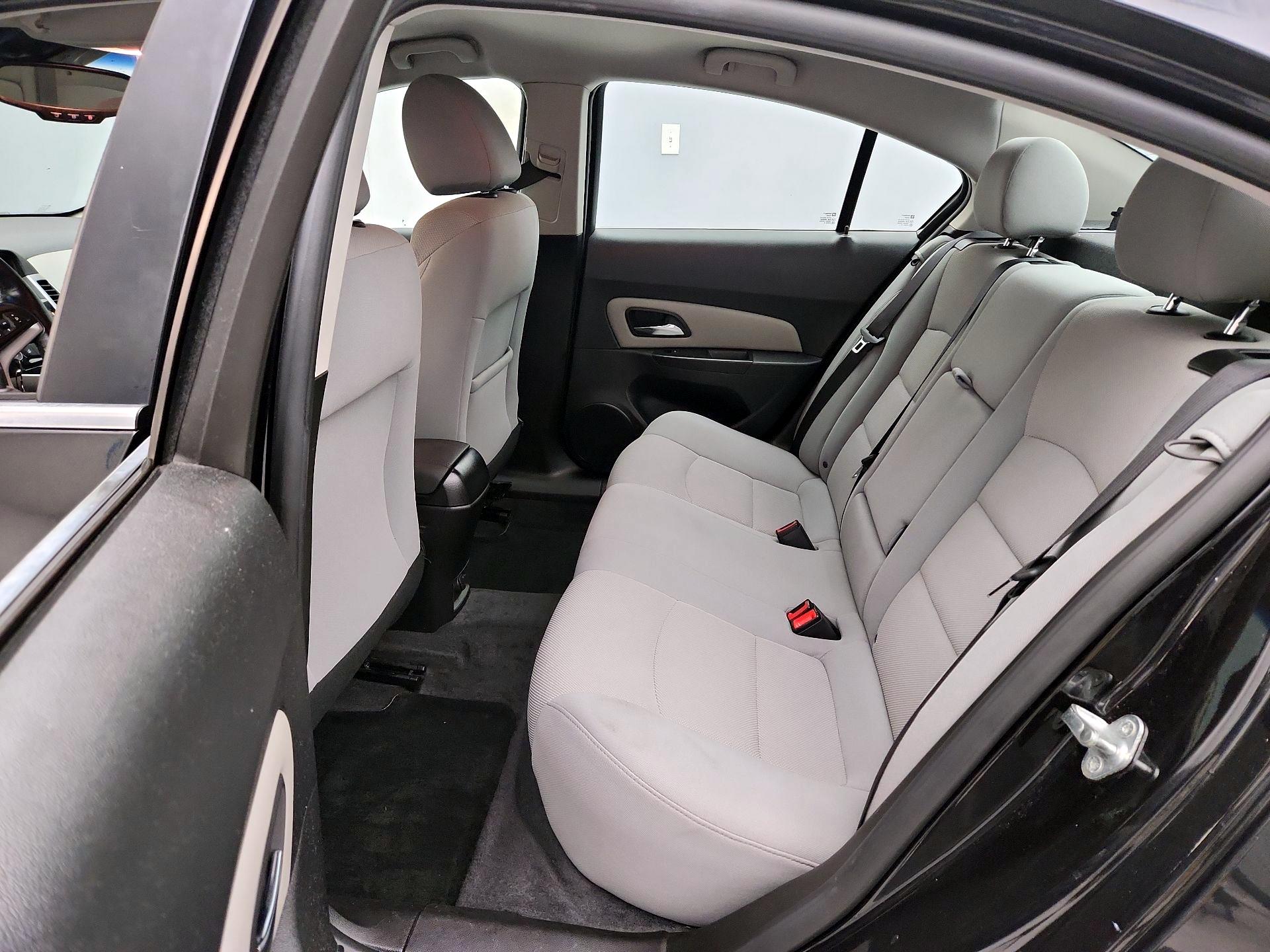 Thumbnail: 2014 Chevrolet Cruze - 19