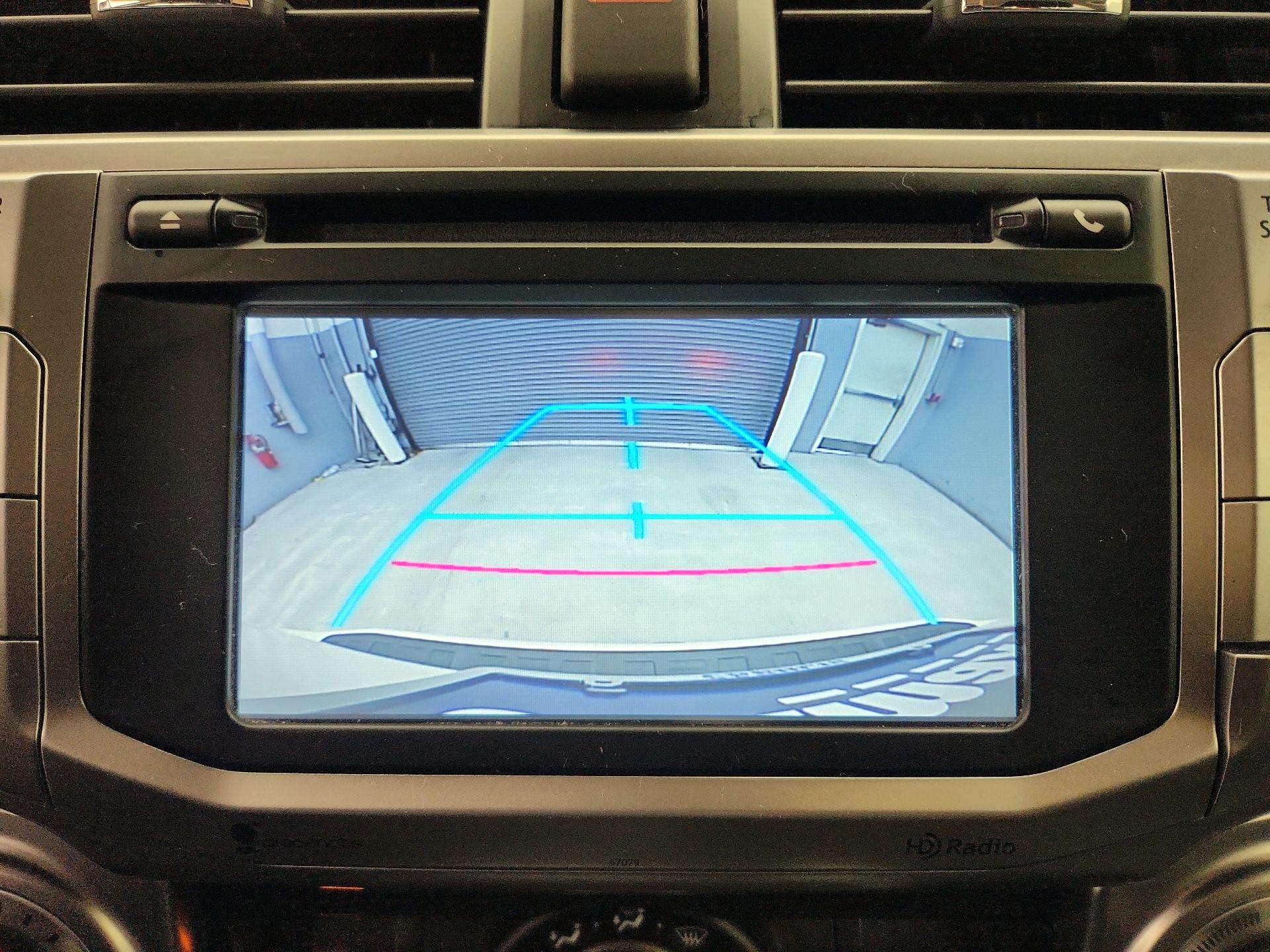 Thumbnail: 2014 Toyota 4Runner - 14