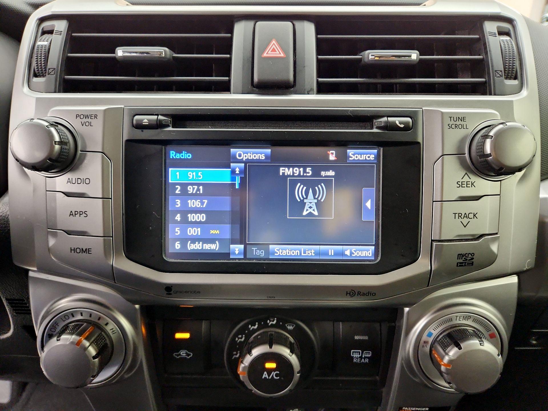 Thumbnail: 2014 Toyota 4Runner - 15