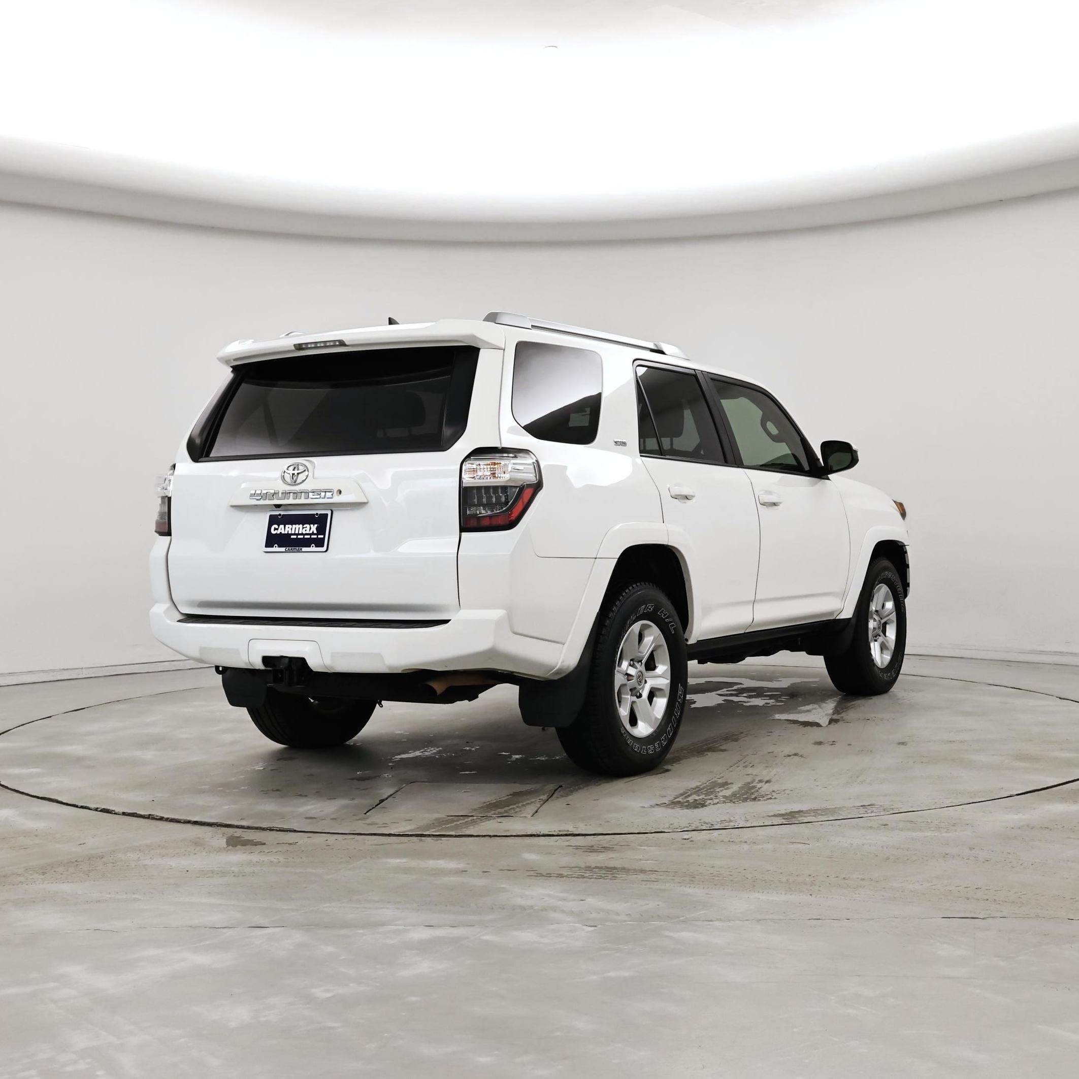 Thumbnail: 2014 Toyota 4Runner - 8