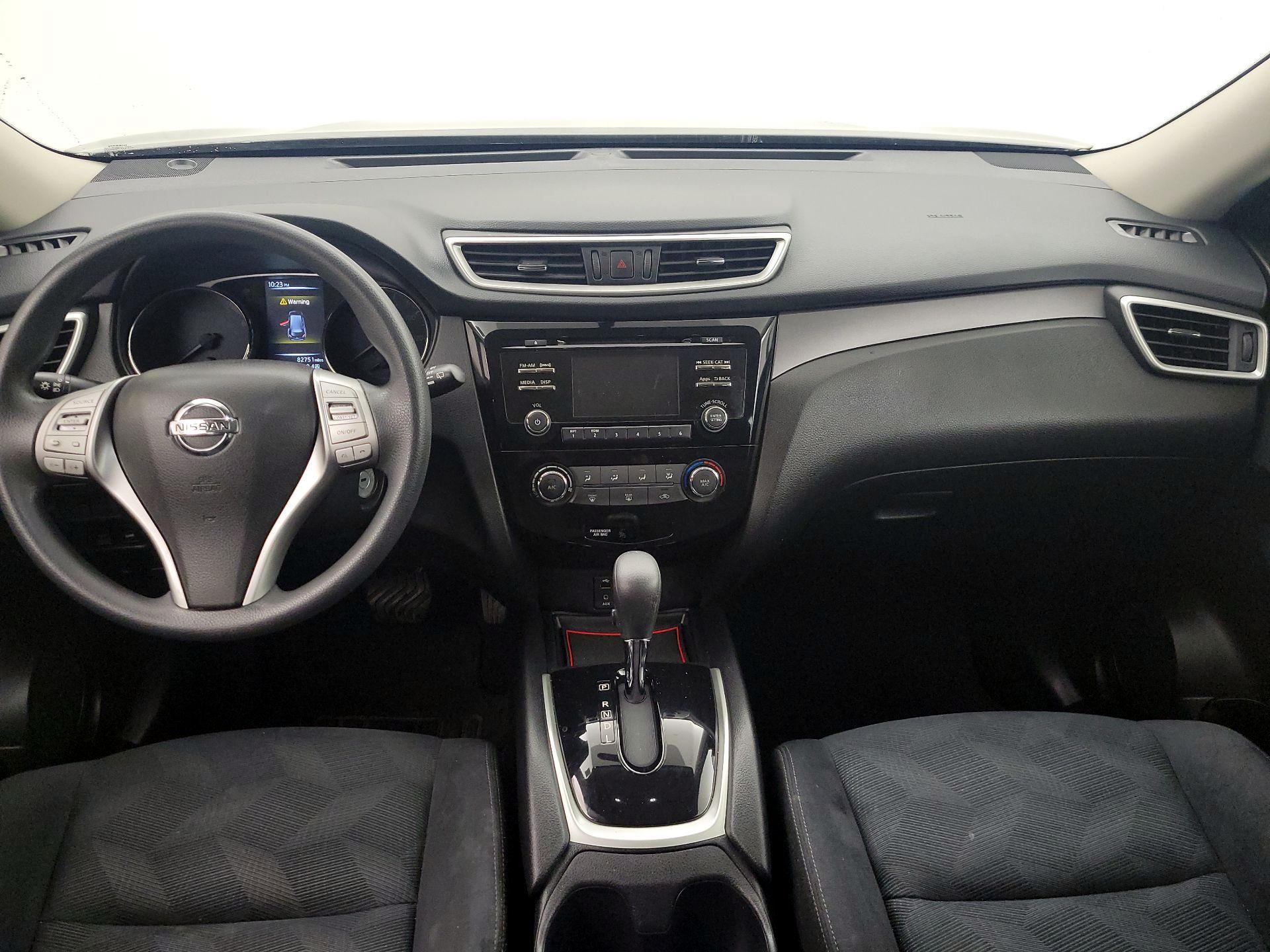 Thumbnail: 2016 Nissan Rogue - 9