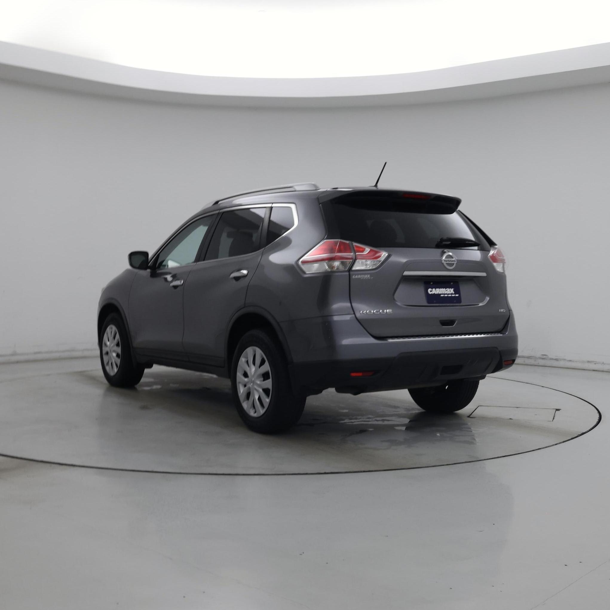 Thumbnail: 2016 Nissan Rogue - 2