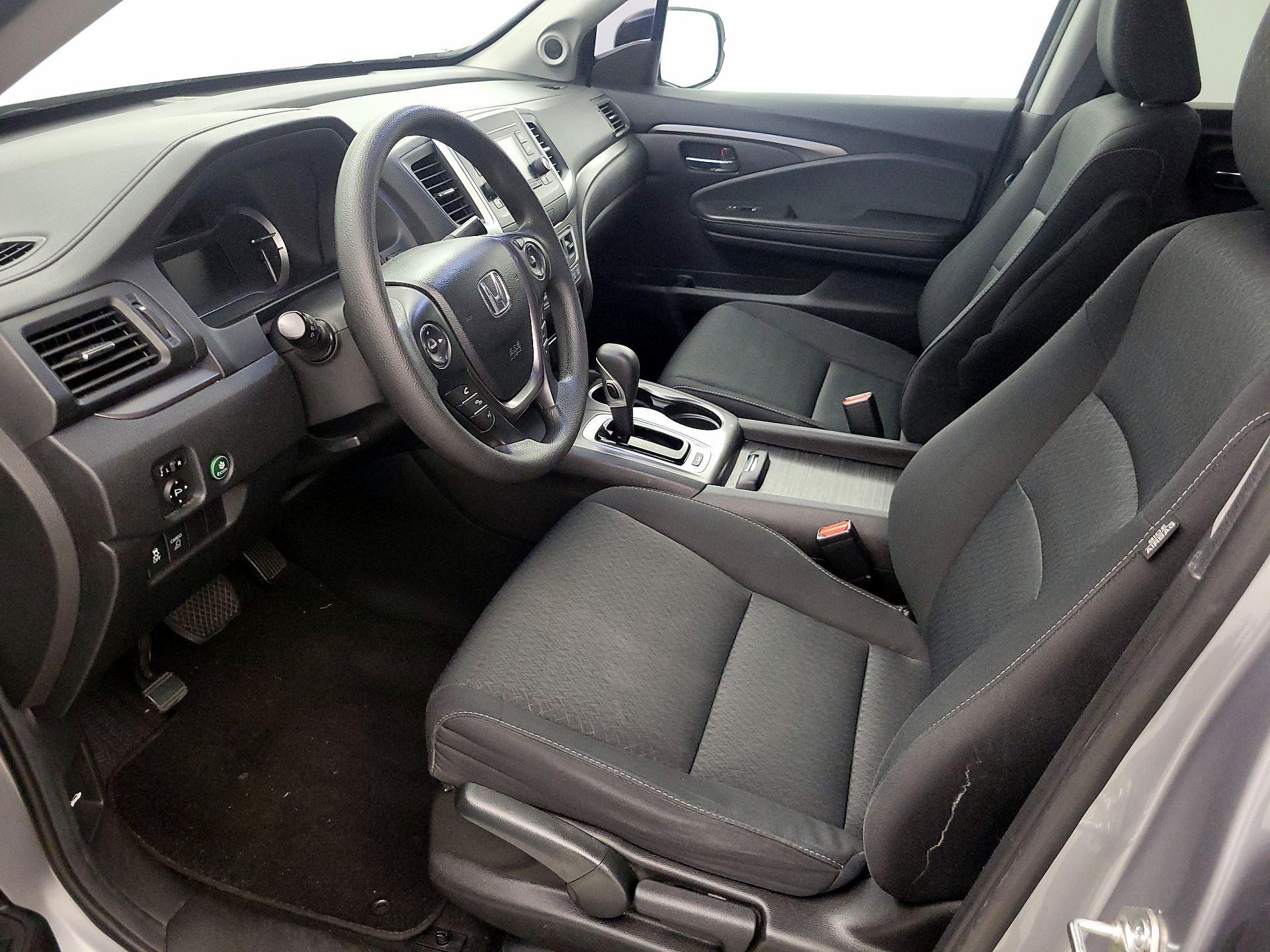 Thumbnail: 2019 Honda Ridgeline - 11