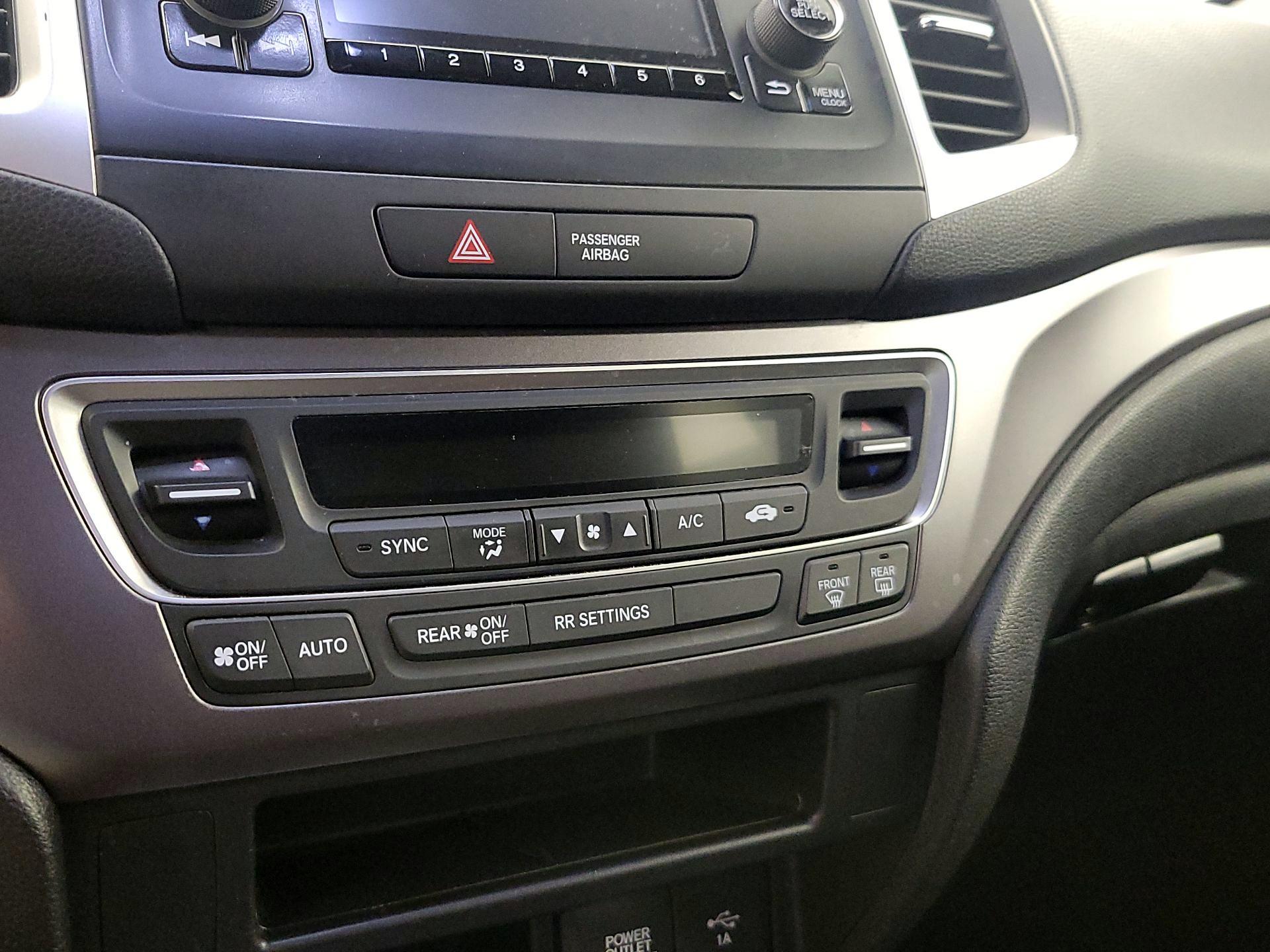 Thumbnail: 2019 Honda Ridgeline - 16