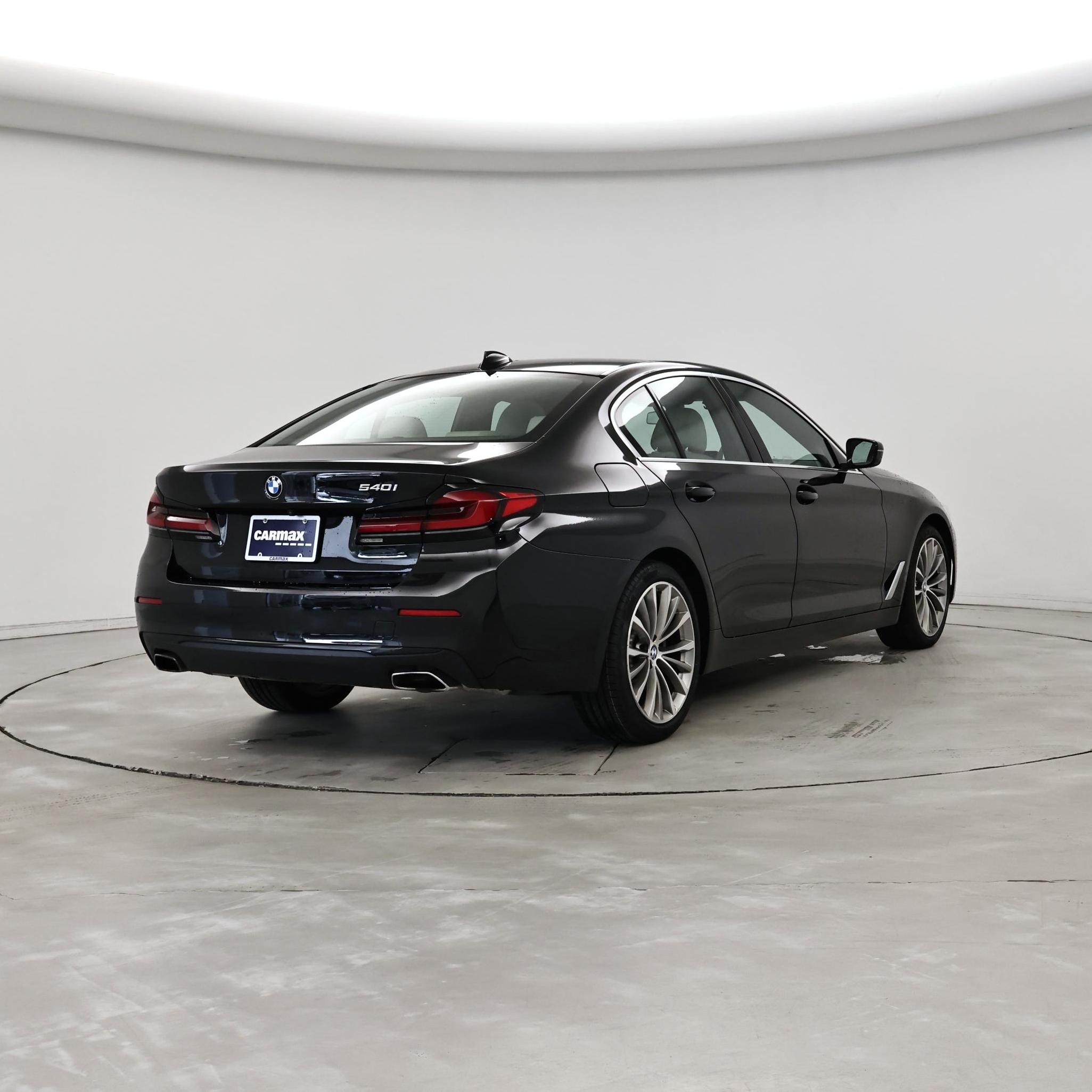 Thumbnail: 2021 BMW 5 Series - 8