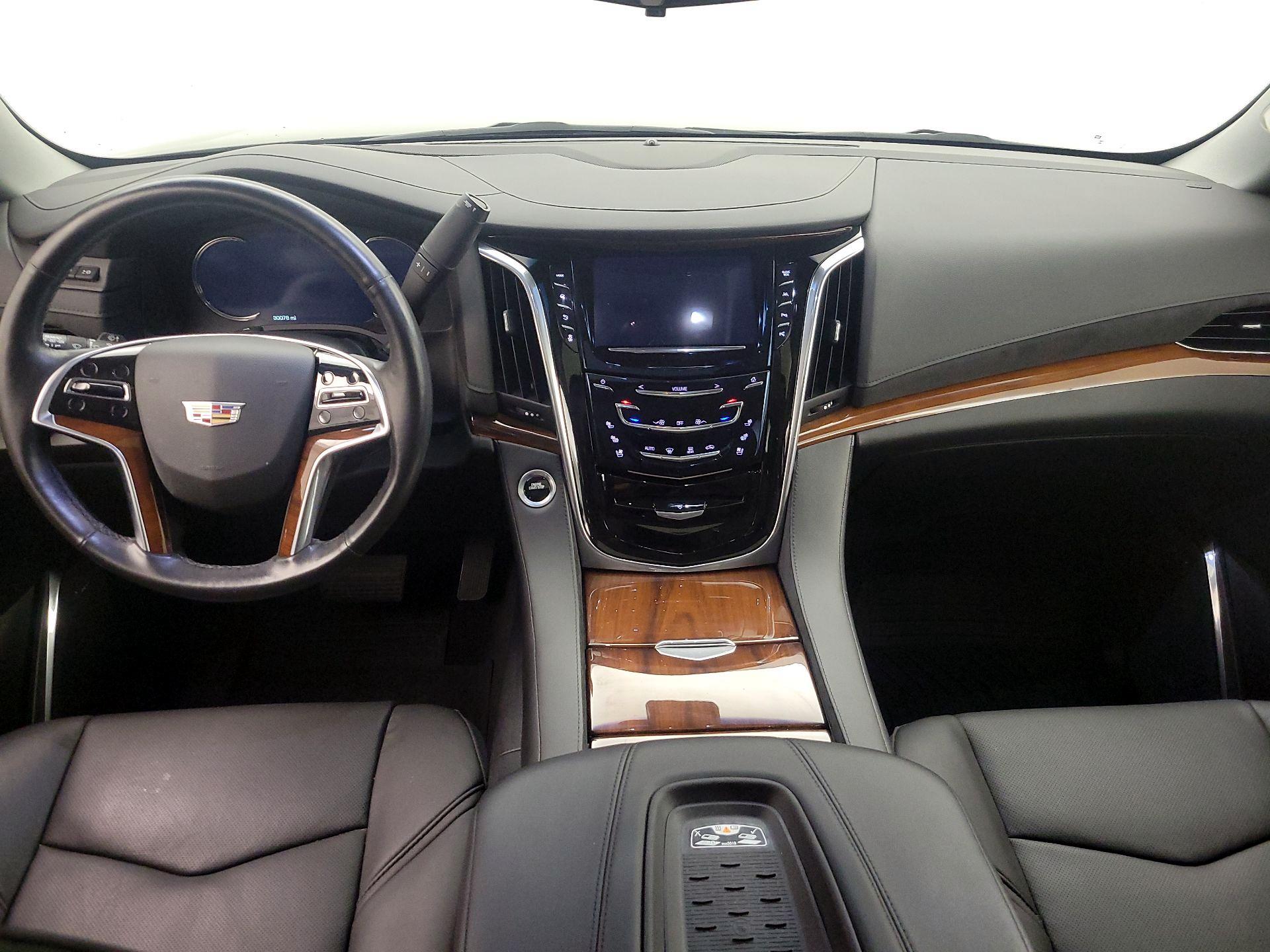 Thumbnail: 2017 Cadillac Escalade - 9