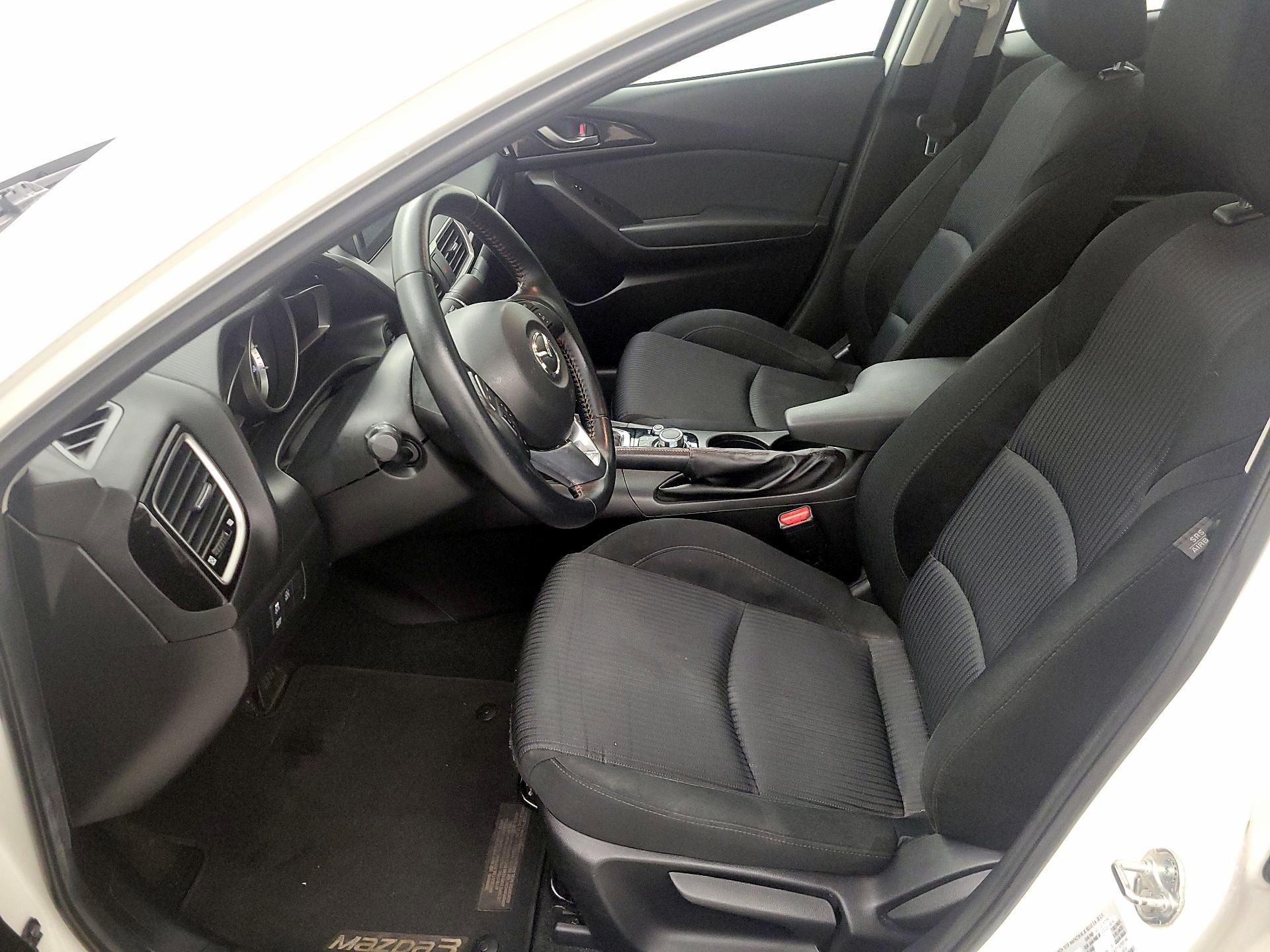 Thumbnail: 2016 Mazda Mazda3 - 11
