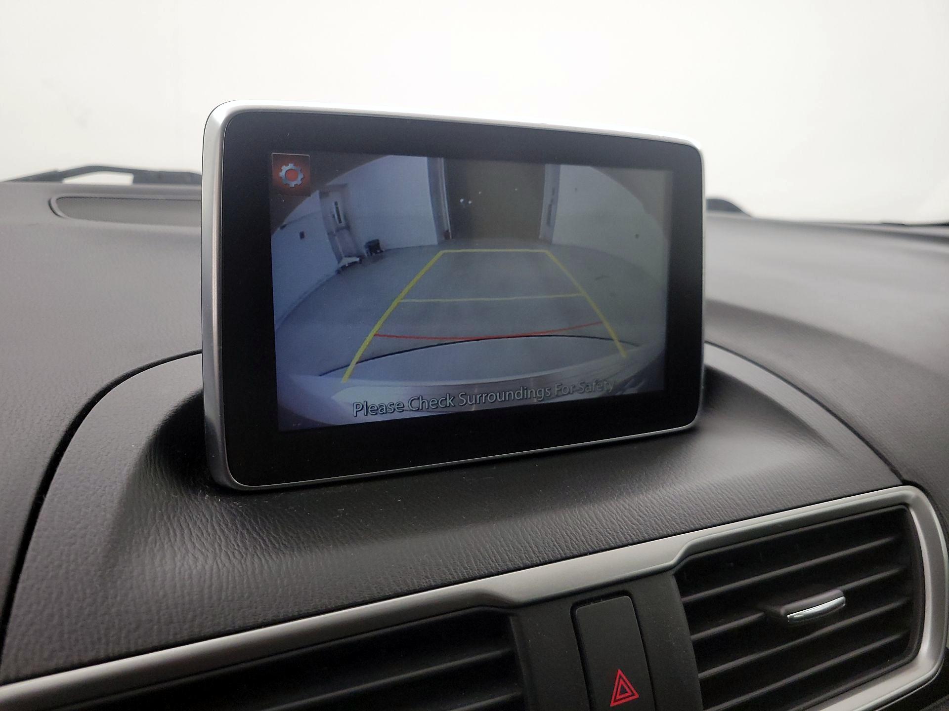 Thumbnail: 2016 Mazda Mazda3 - 15