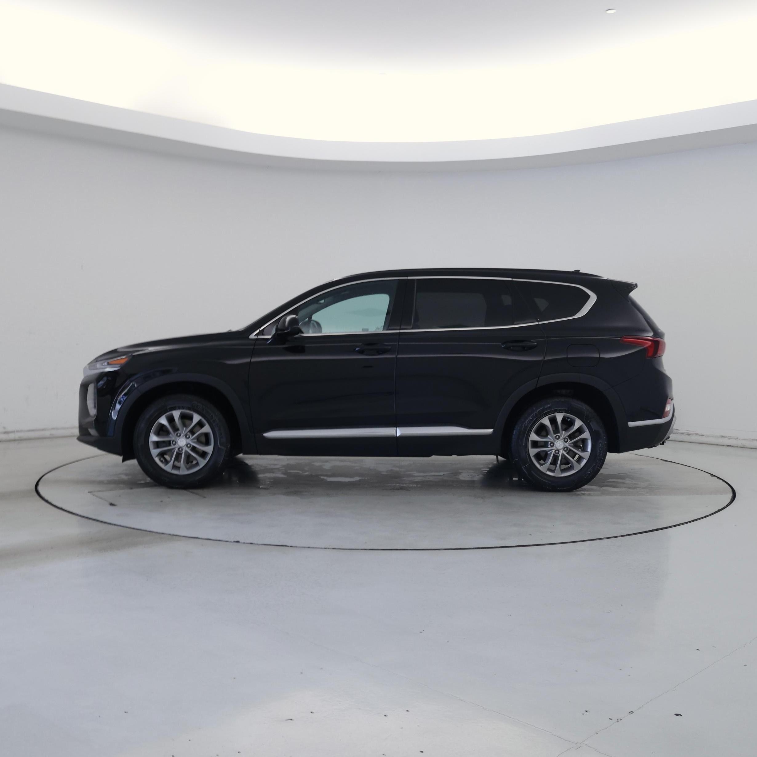 Thumbnail: 2020 Hyundai Santa Fe - 3