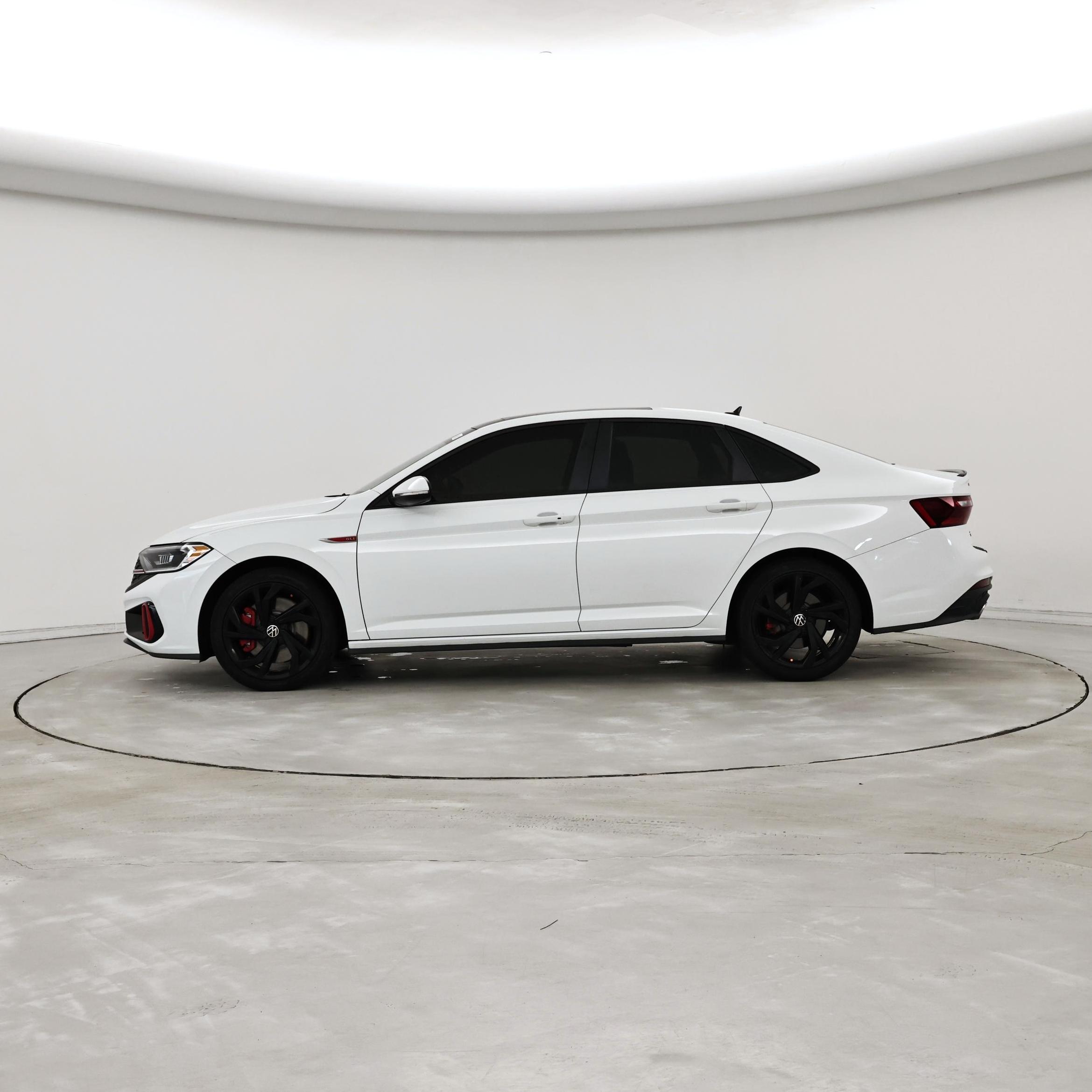Thumbnail: 2023 Volkswagen Jetta - 3