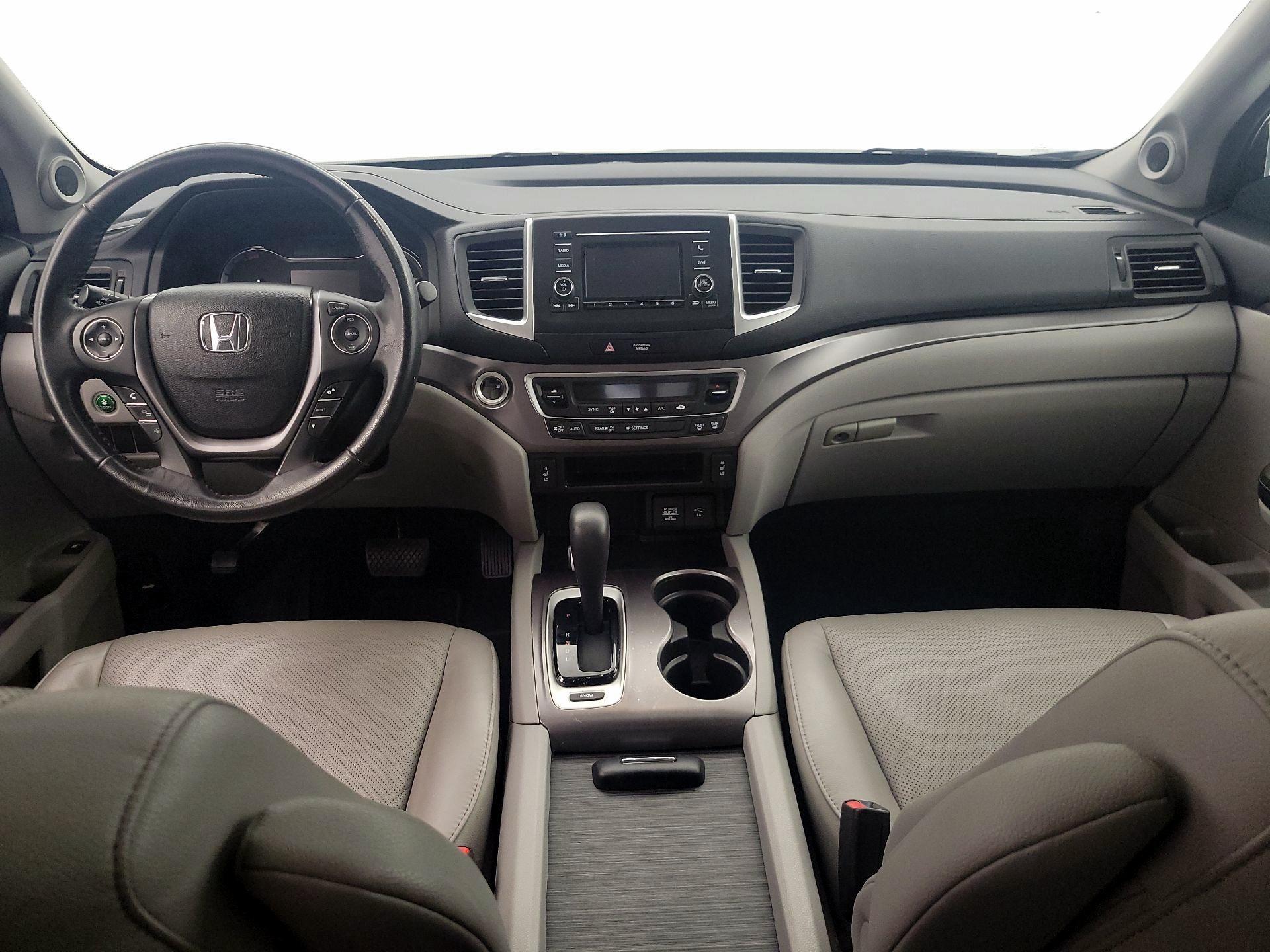 Thumbnail: 2019 Honda Ridgeline - 9