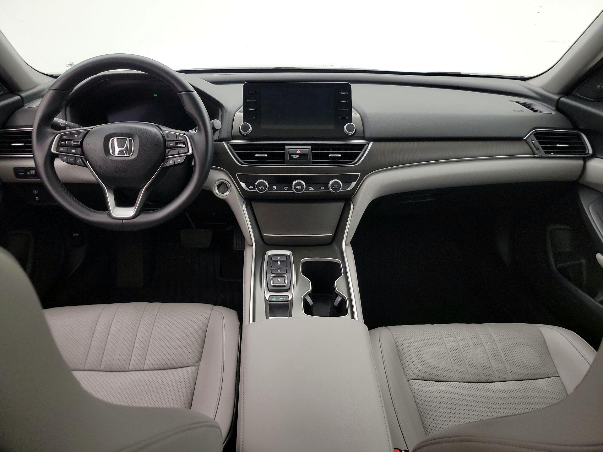Thumbnail: 2018 Honda Accord - 9