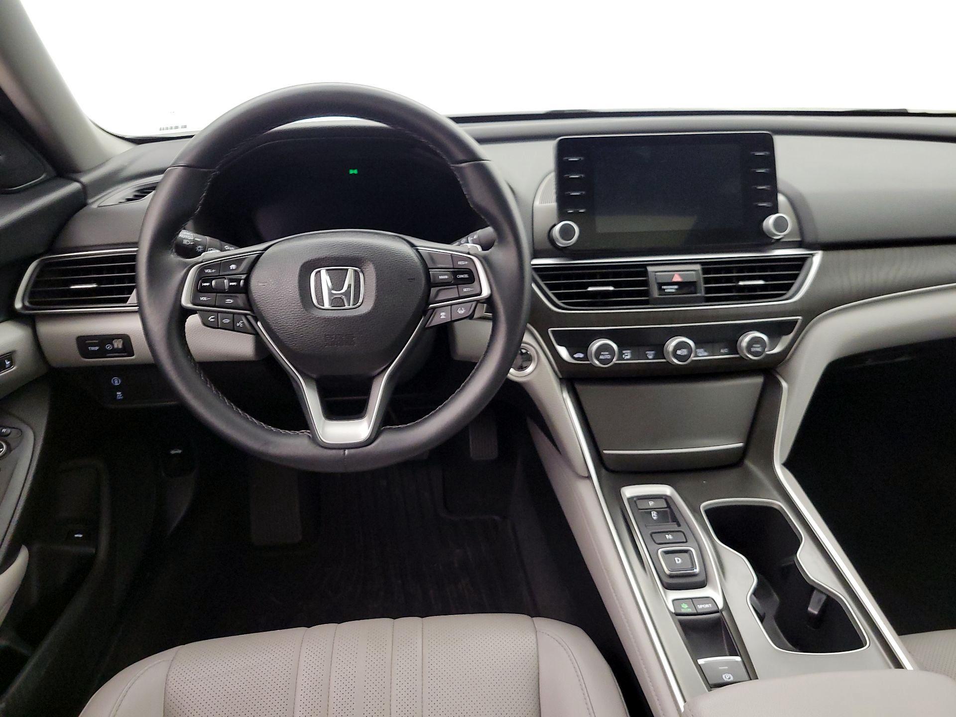 Thumbnail: 2018 Honda Accord - 10