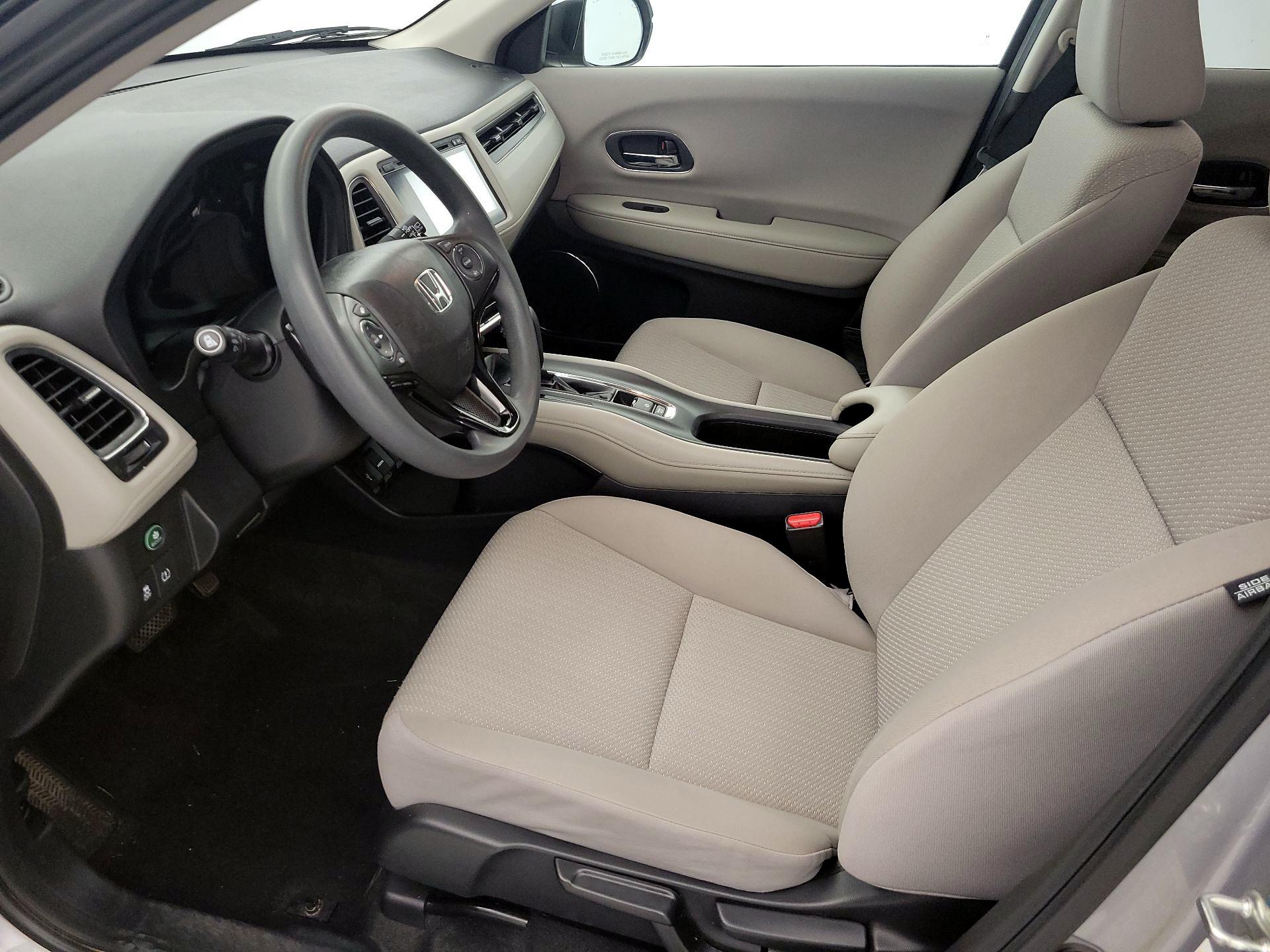 Thumbnail: 2018 Honda HR-V - 11