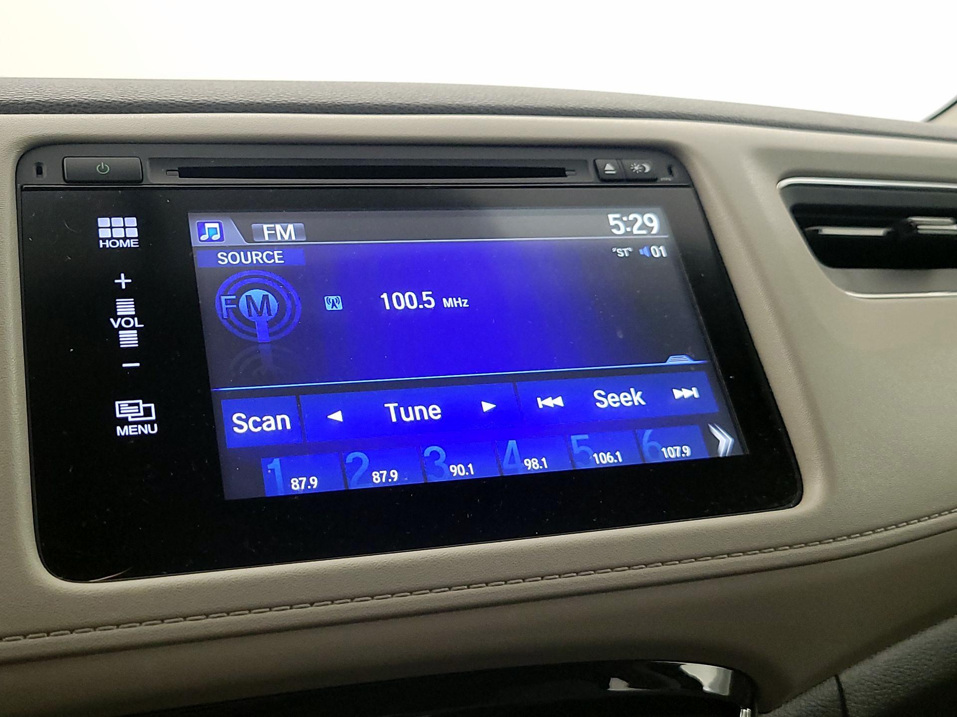 Thumbnail: 2018 Honda HR-V - 15