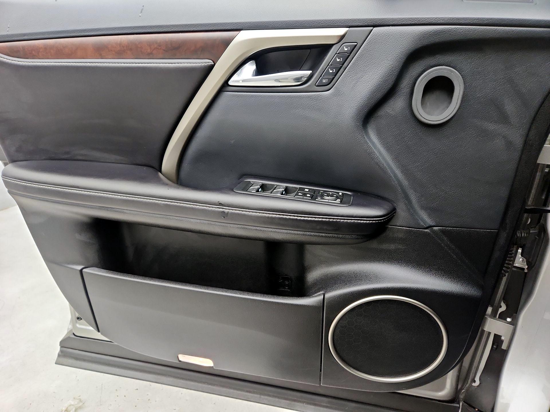Thumbnail: 2020 Lexus RX - 12