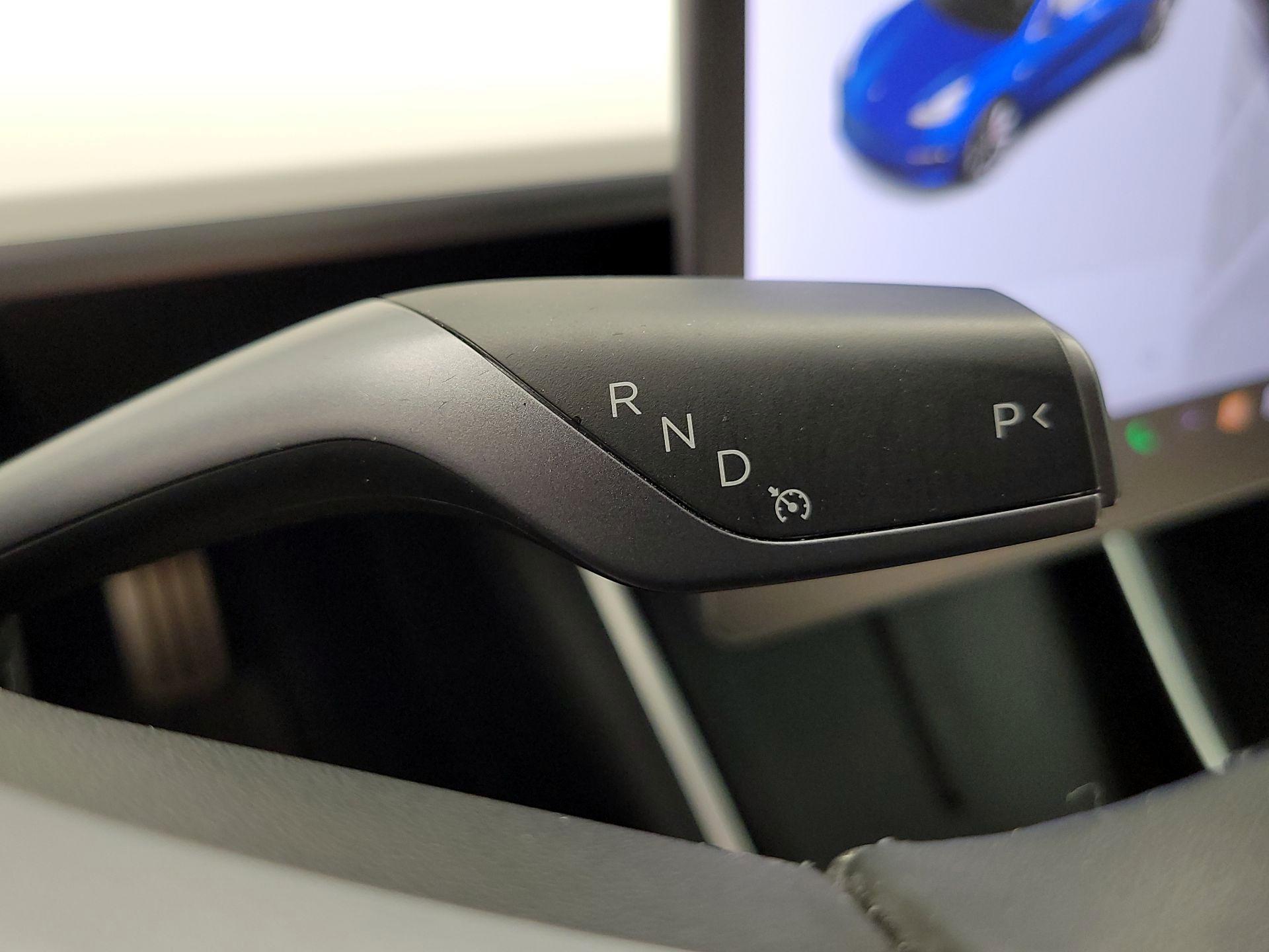 Thumbnail: 2018 Tesla Model 3 - 17