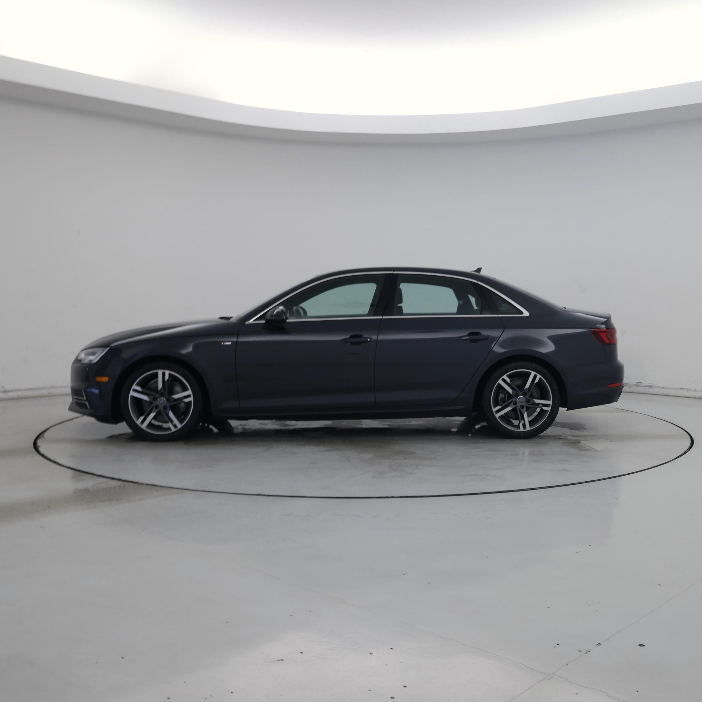 Thumbnail: 2018 Audi A4 - 3