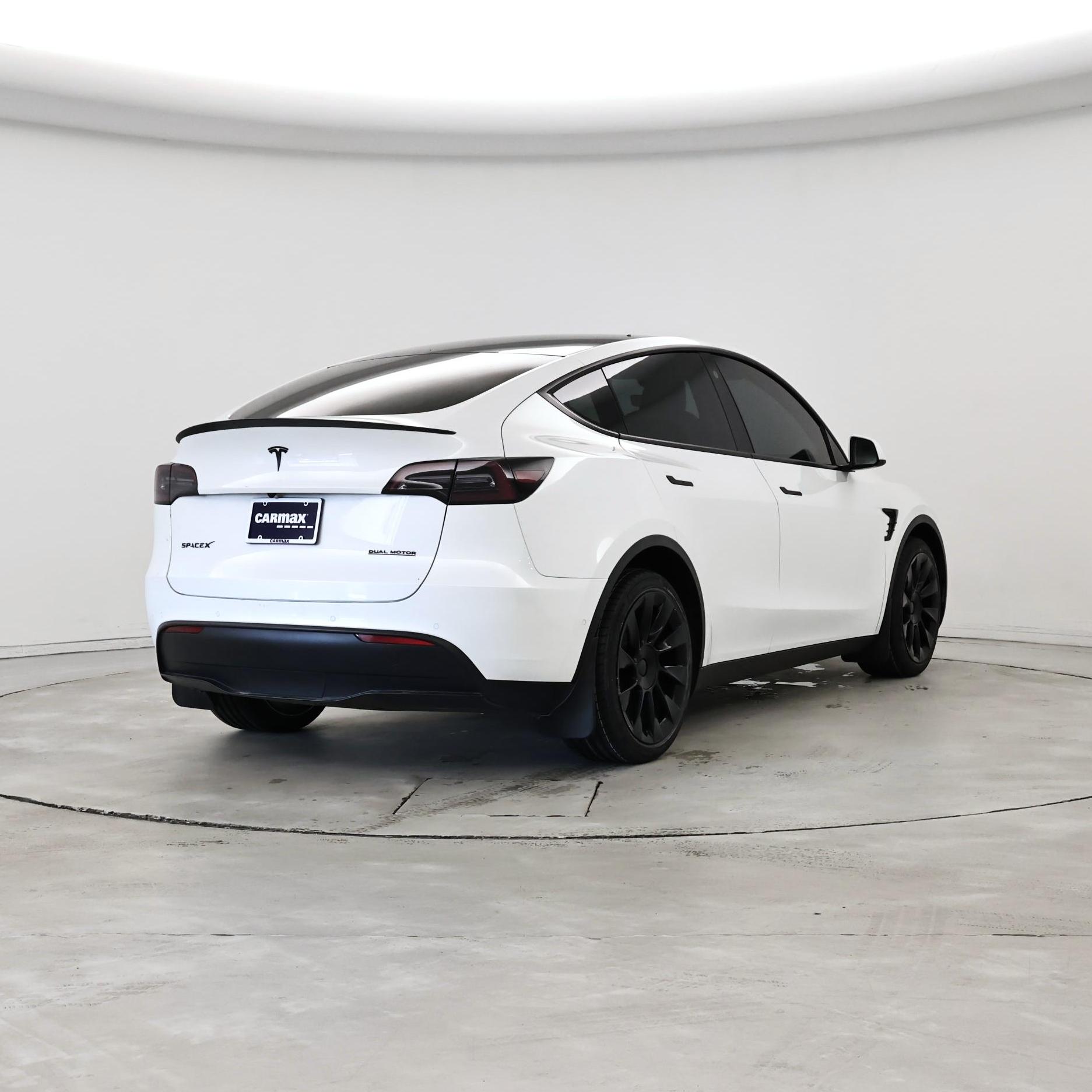 Thumbnail: 2022 Tesla Model Y - 8
